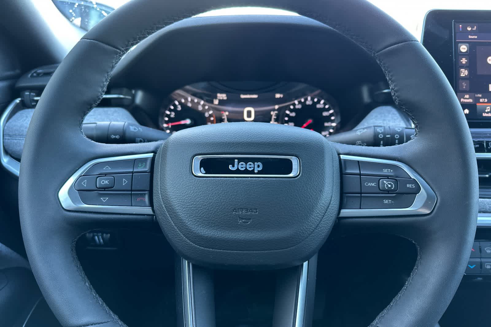 Thumbnail: 2025 Jeep Compass - 25