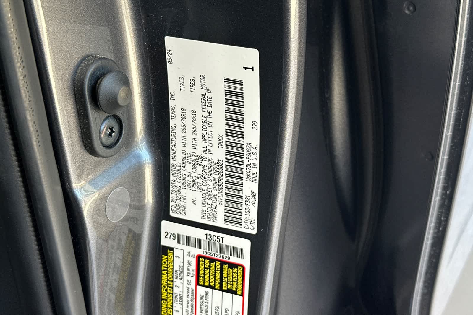 2024 Toyota Tundra SR5 32