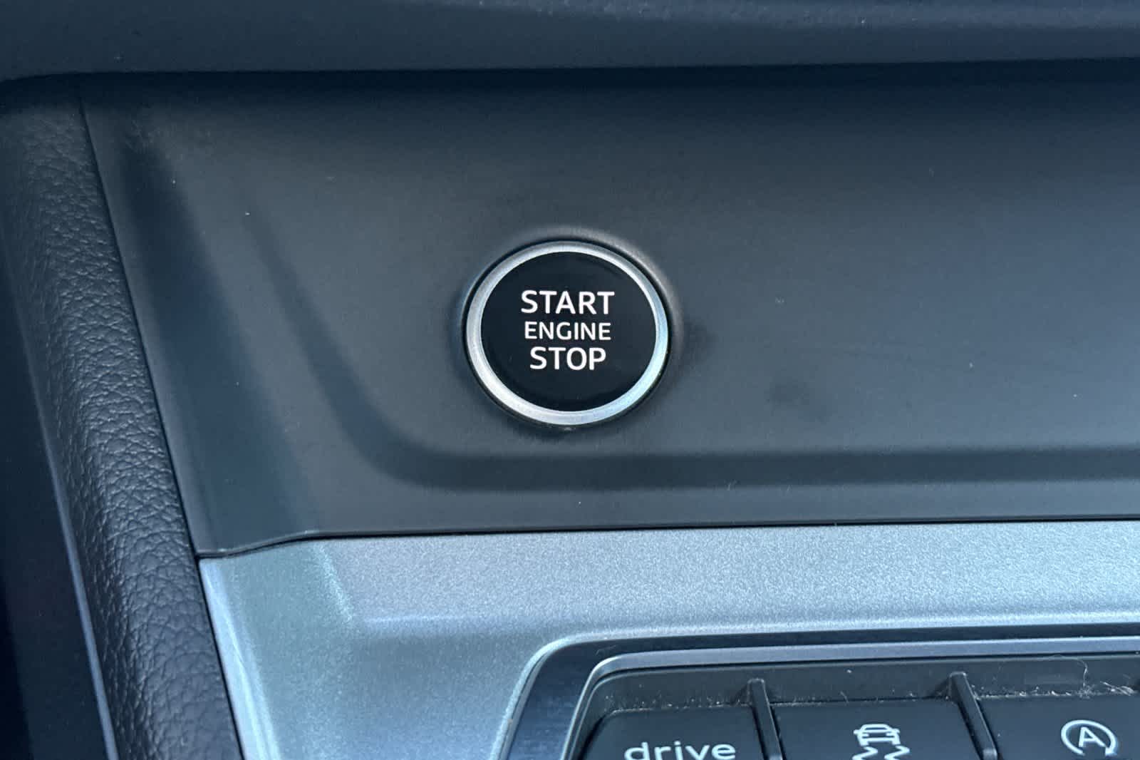 Thumbnail: 2023 Audi Q3 - 24