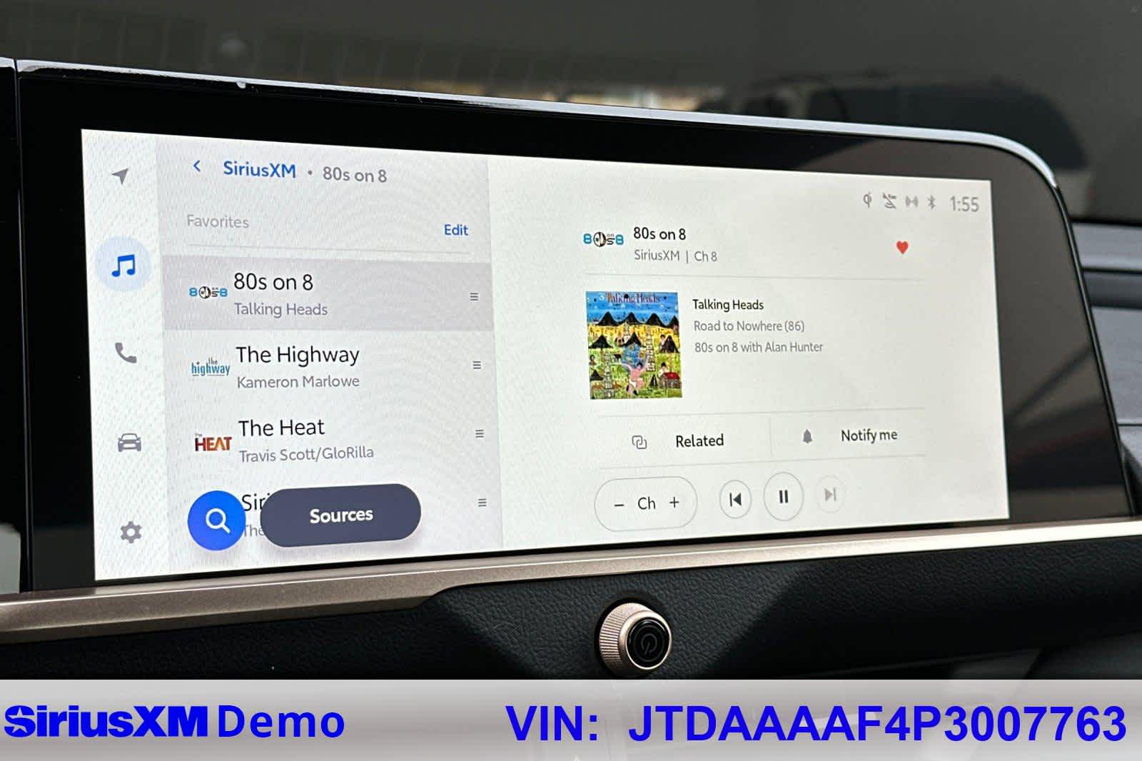 Thumbnail: 2023 Toyota Crown - 32