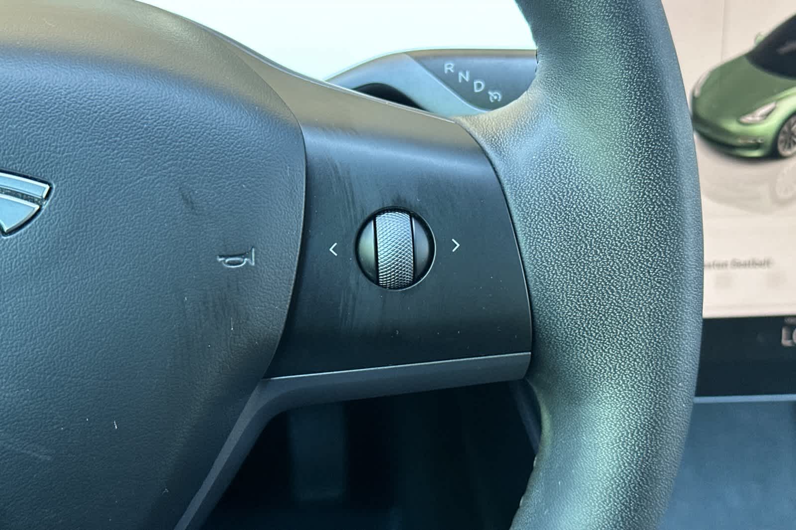 Thumbnail: 2023 Tesla Model 3 - 26