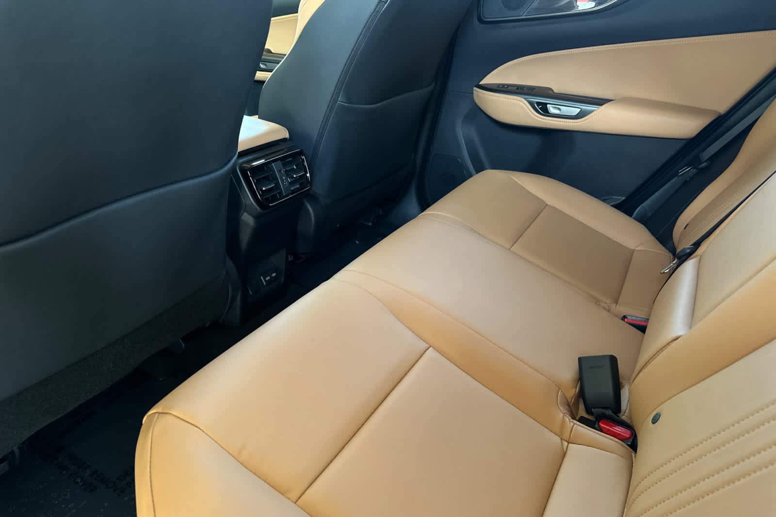 Thumbnail: 2025 Lexus ES - 3