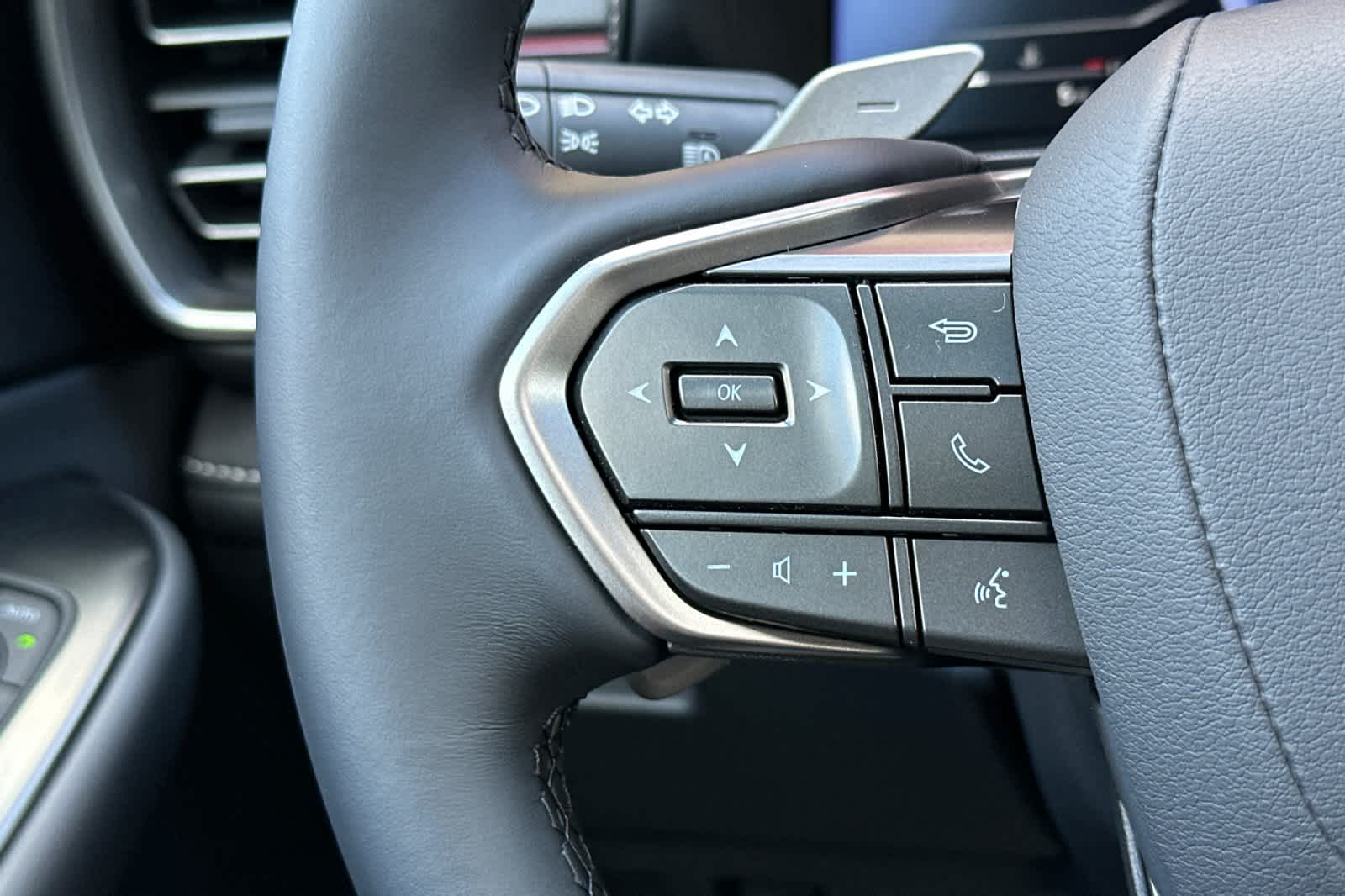 Thumbnail: 2026 Lexus IS - 25