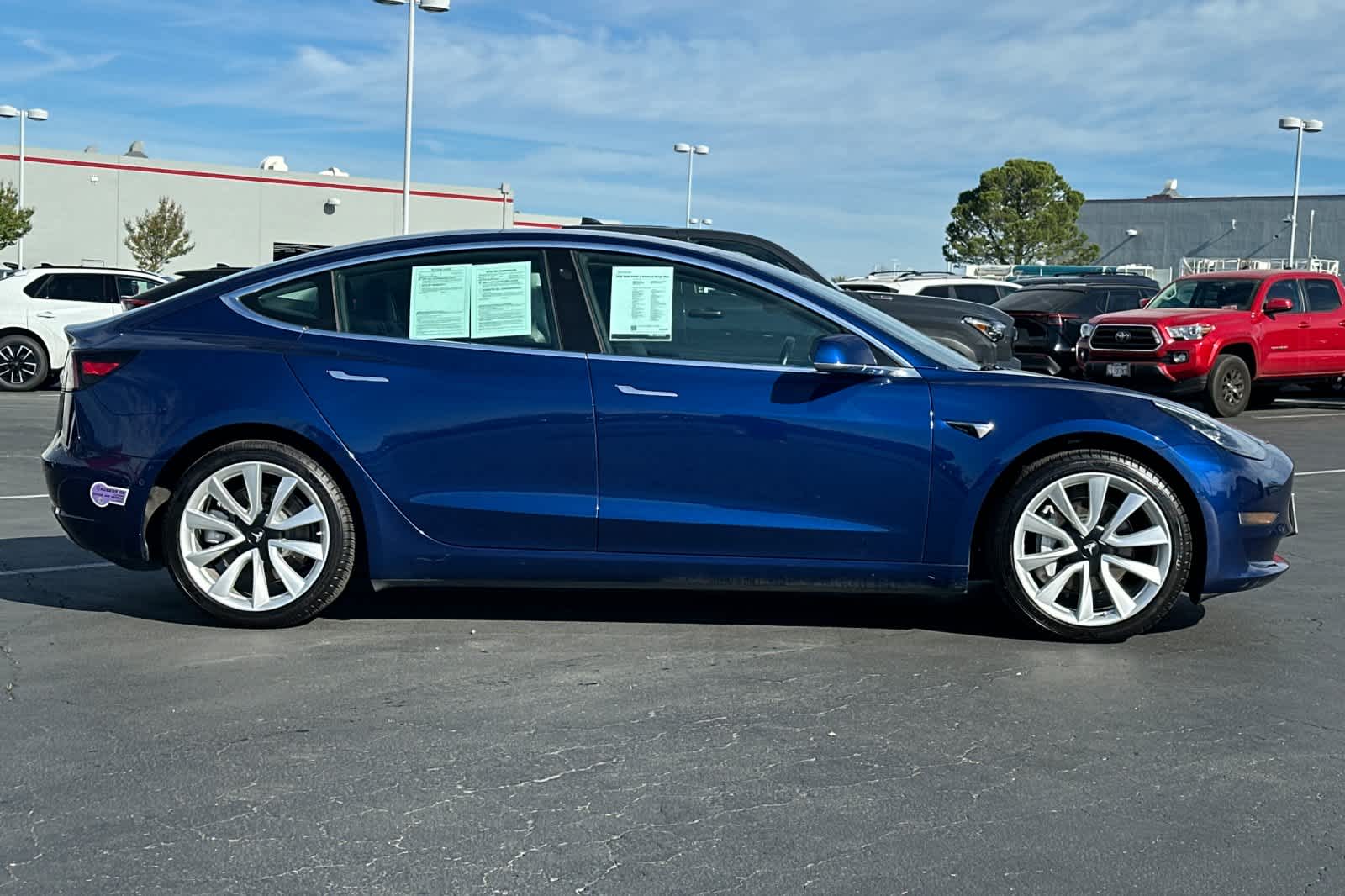 Thumbnail: 2019 Tesla Model 3 - 6