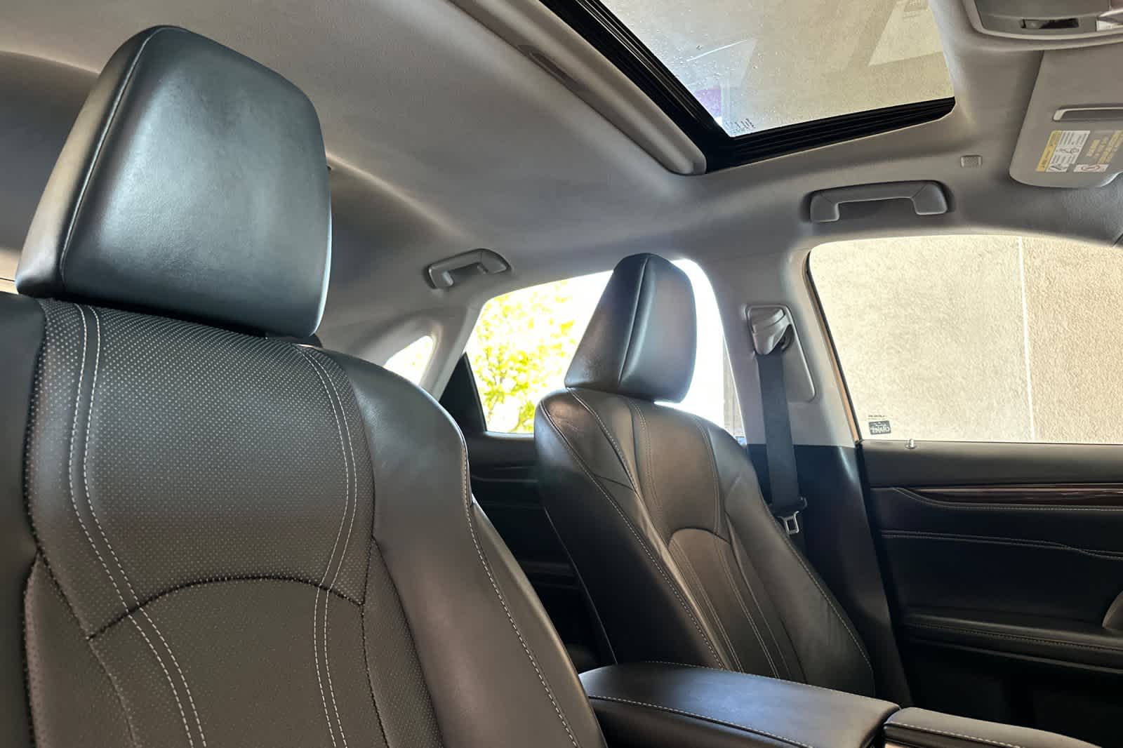 Thumbnail: 2019 Lexus RX - 18