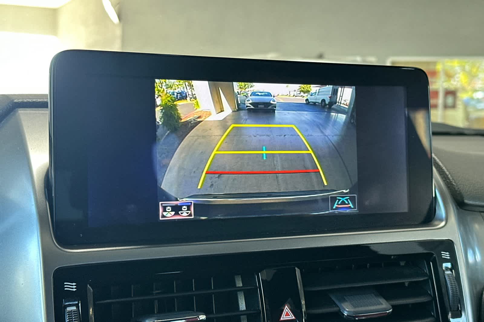 Thumbnail: 2022 Lexus GX - 22