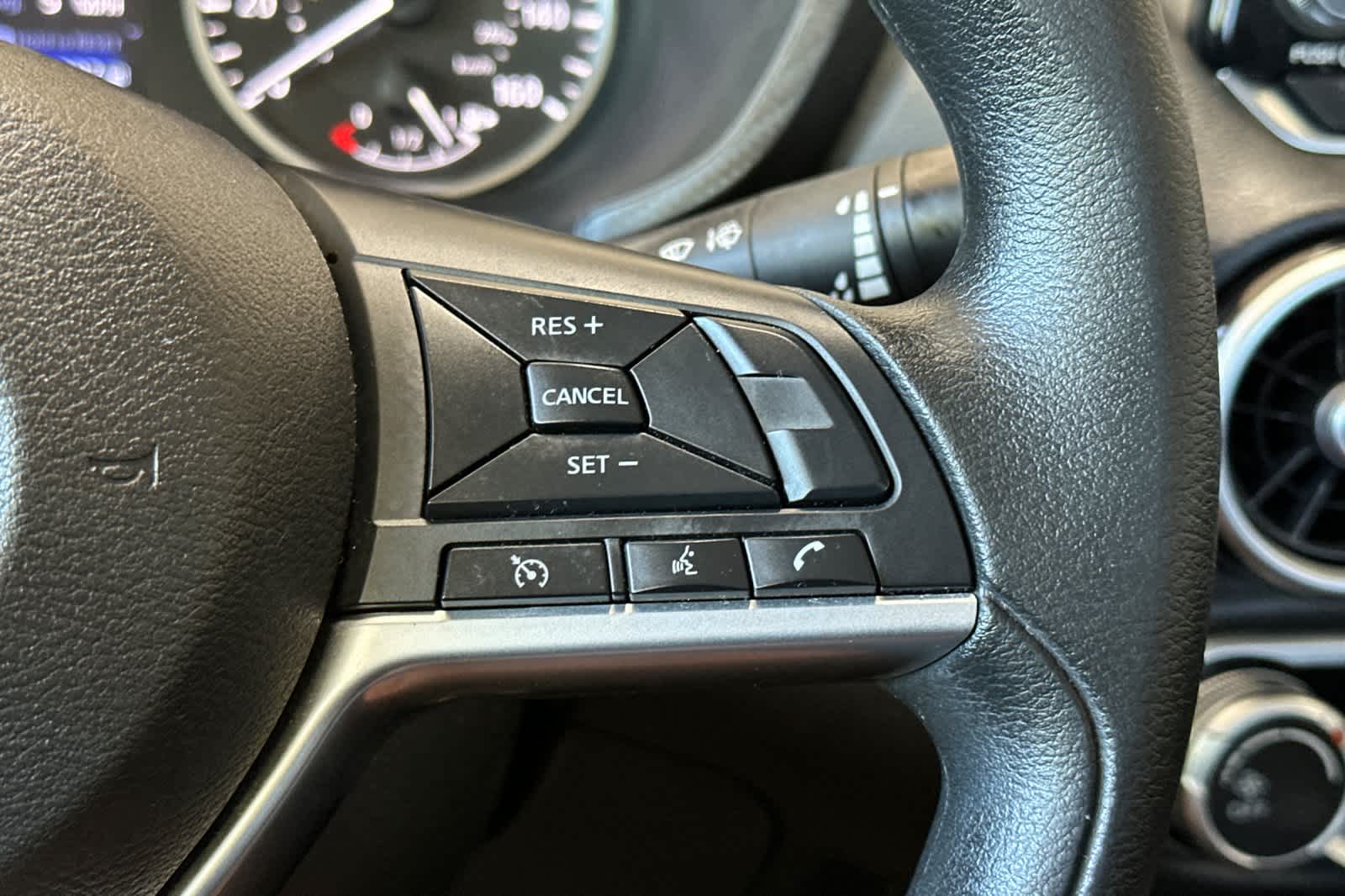 Thumbnail: 2021 Nissan Sentra - 25