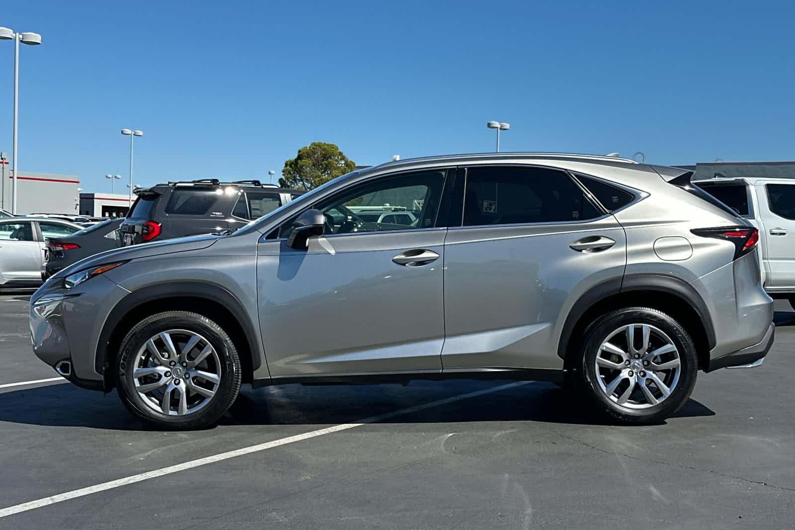 Thumbnail: 2016 Lexus NX - 9