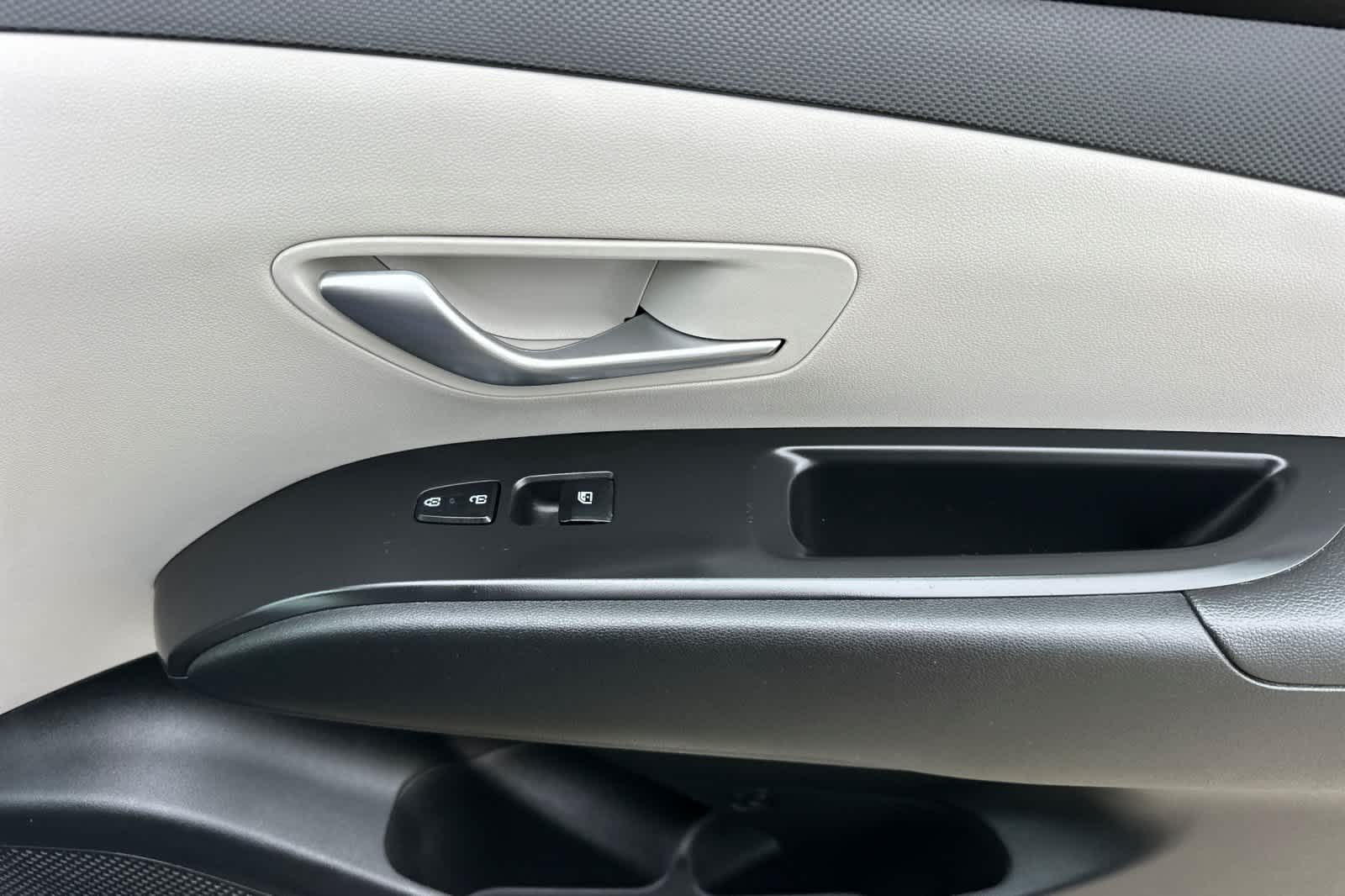 Thumbnail: 2024 Hyundai Tucson - 19