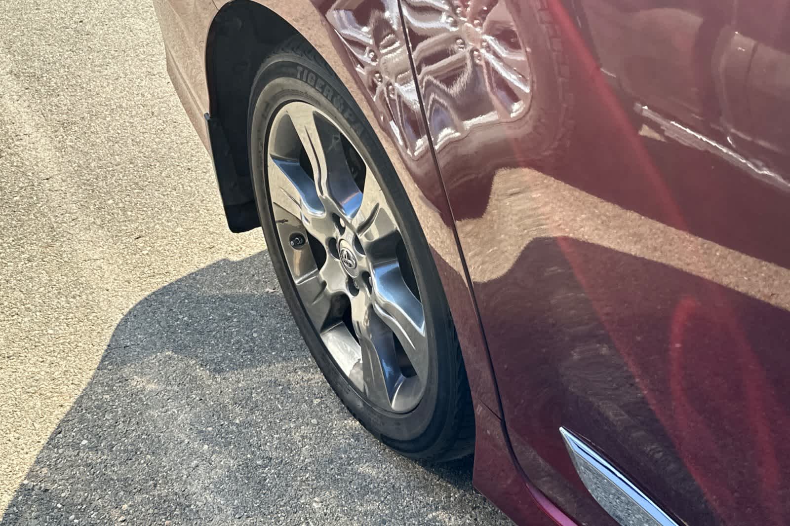 Thumbnail: 2016 Toyota Sienna - 14