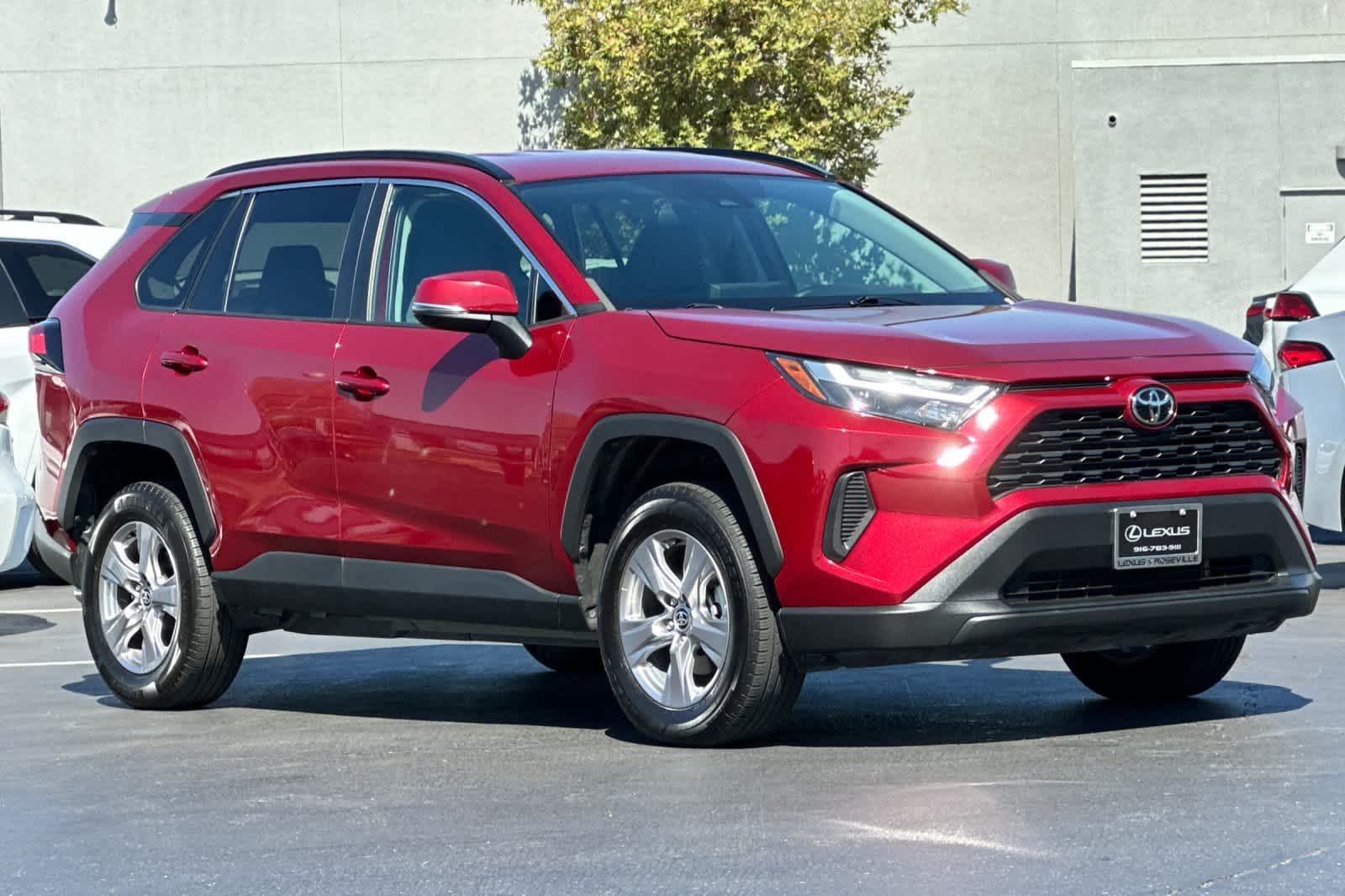 Thumbnail: 2022 Toyota RAV4 - 5