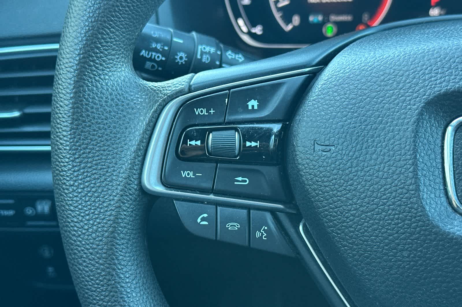 Thumbnail: 2019 Honda Accord - 25