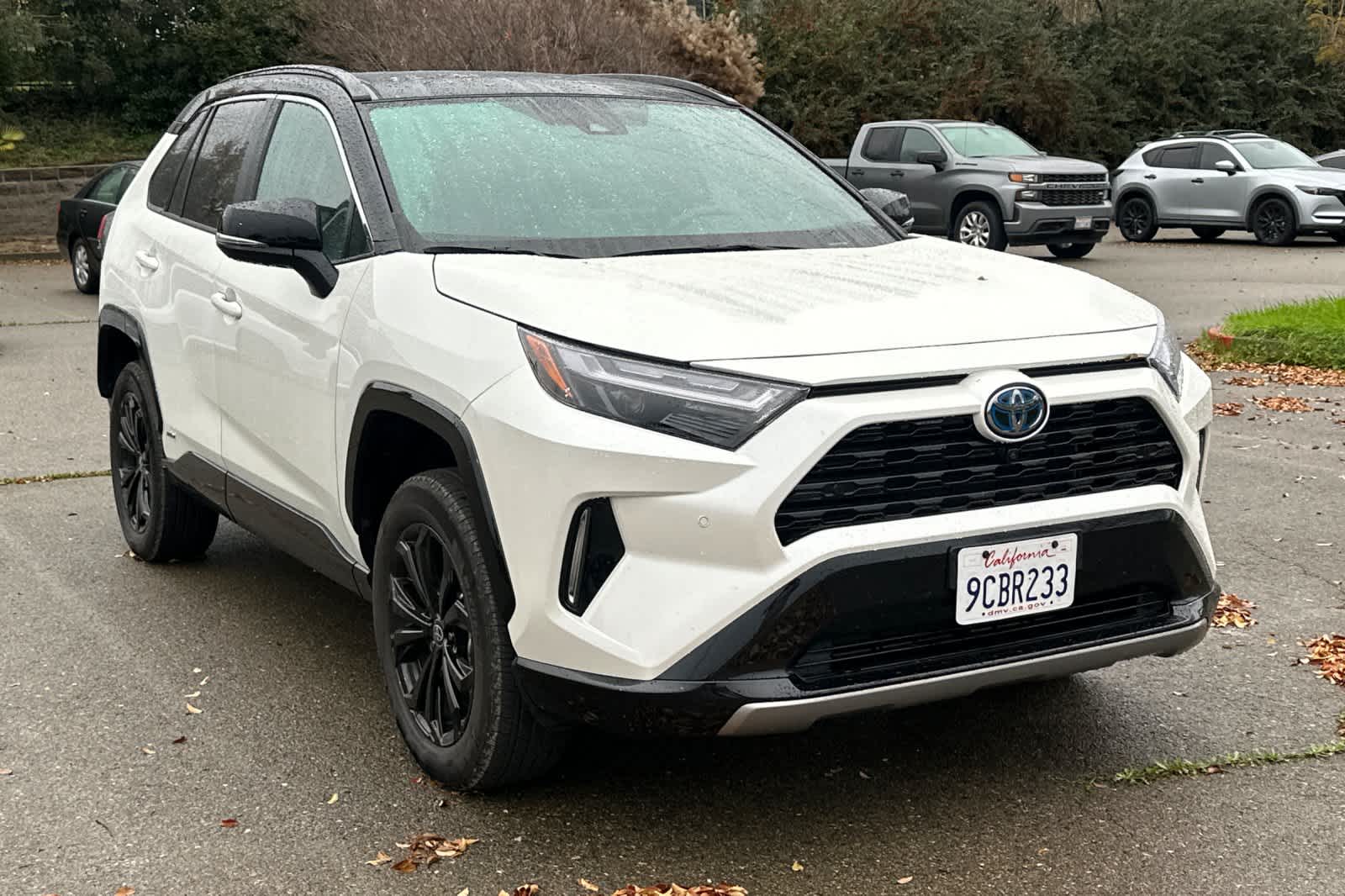 Thumbnail: 2022 Toyota RAV4 - 3