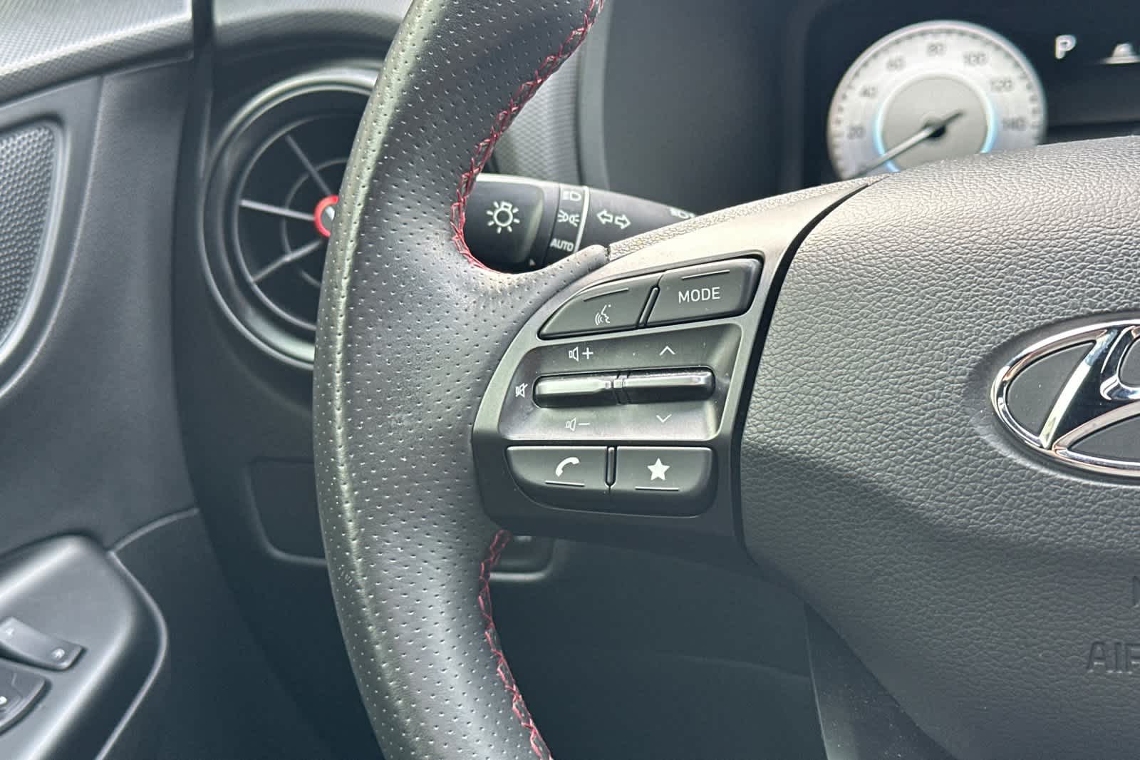 Thumbnail: 2022 Hyundai Kona - 27