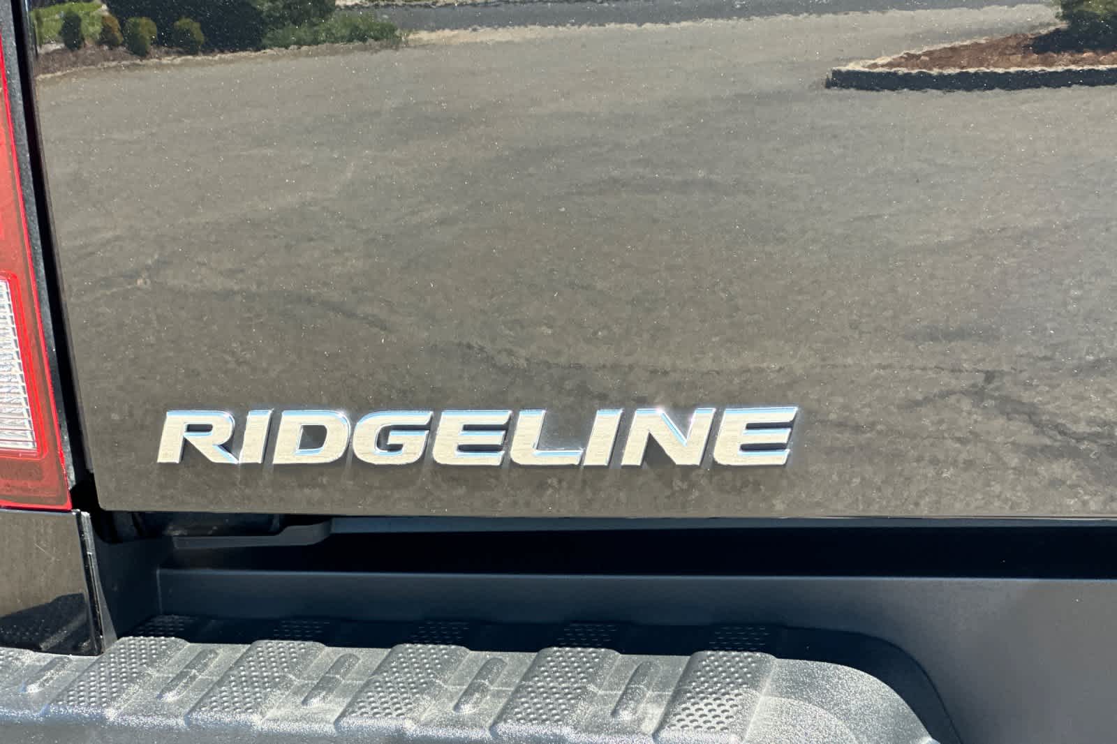 Thumbnail: 2022 Honda Ridgeline - 32