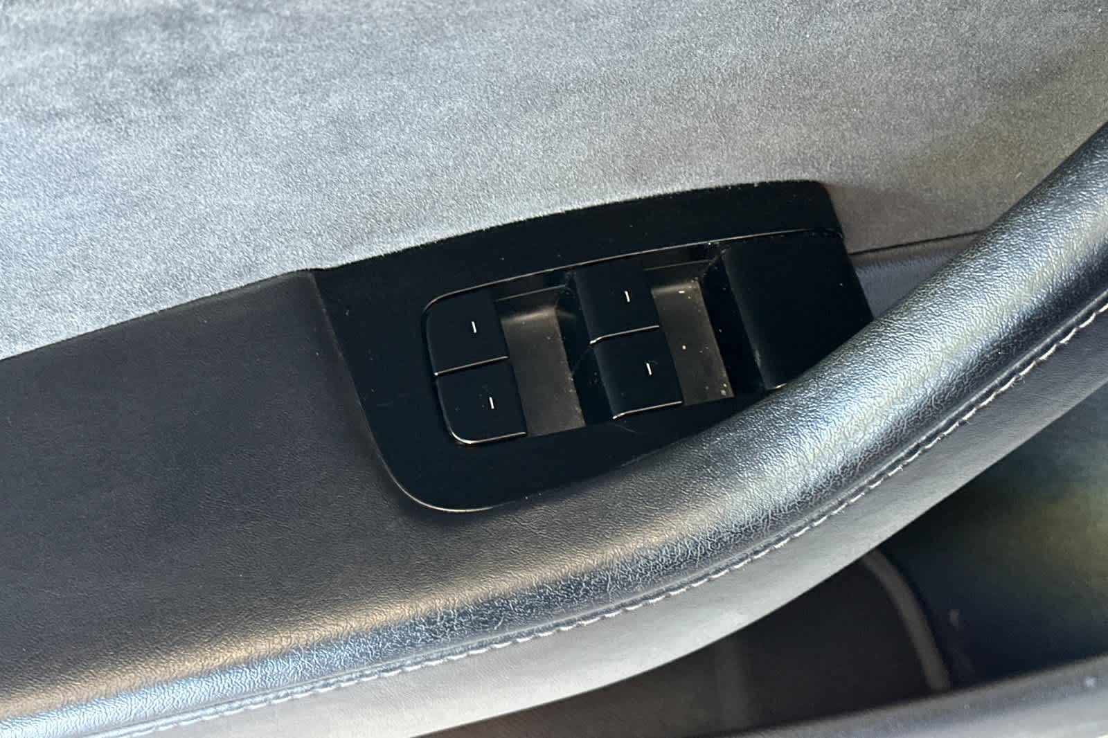 Thumbnail: 2018 Tesla Model 3 - 13