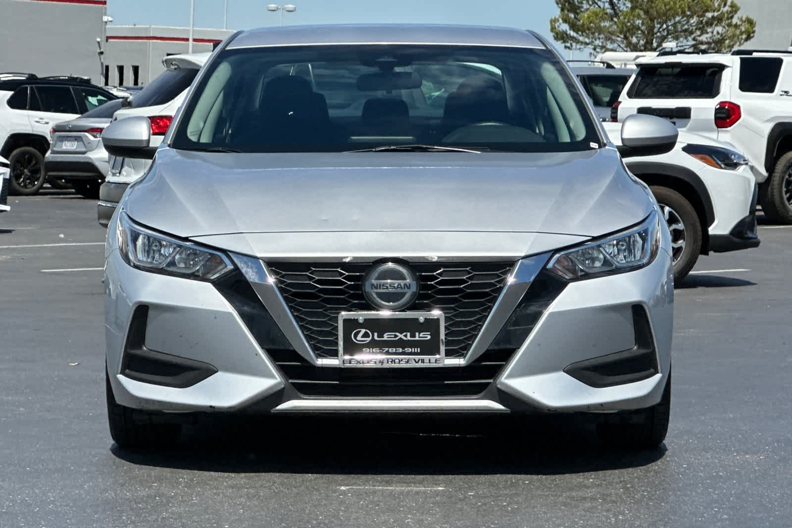 Thumbnail: 2021 Nissan Sentra - 10