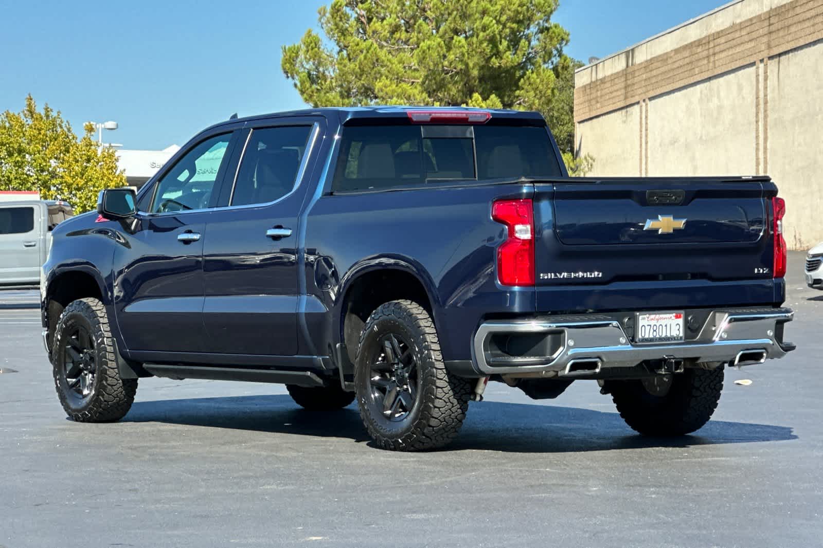 Thumbnail: 2022 Chevrolet Silverado 1500 - 7
