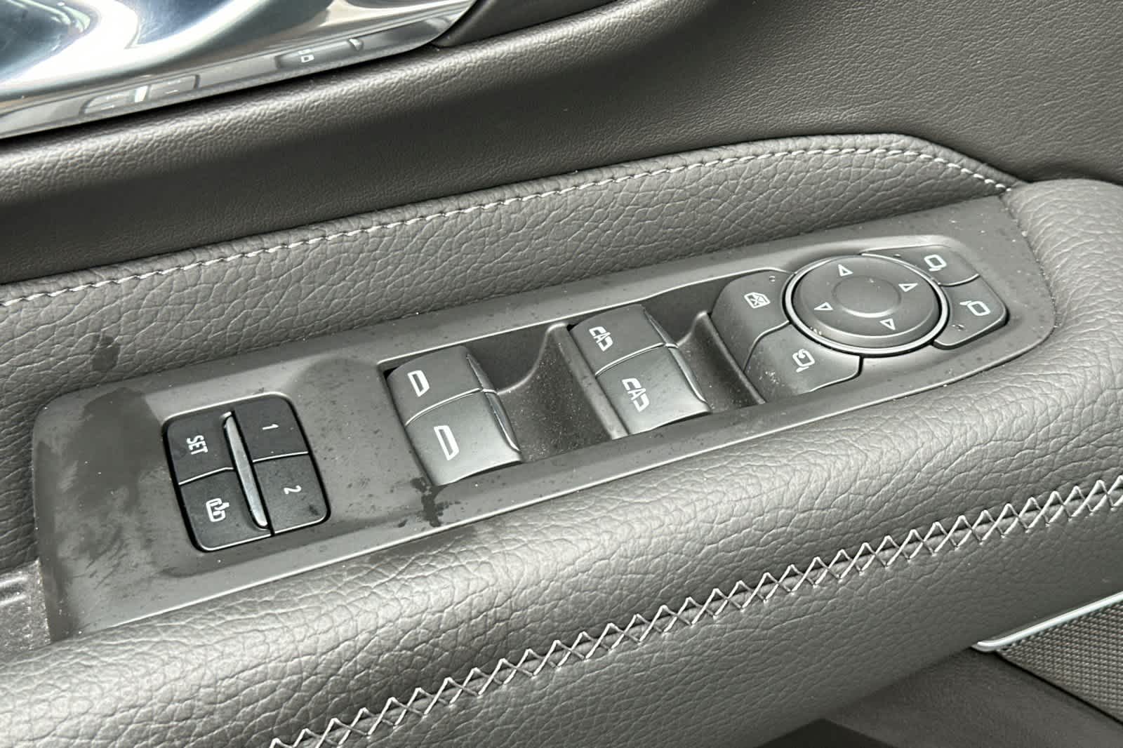 Thumbnail: 2021 GMC Yukon - 13