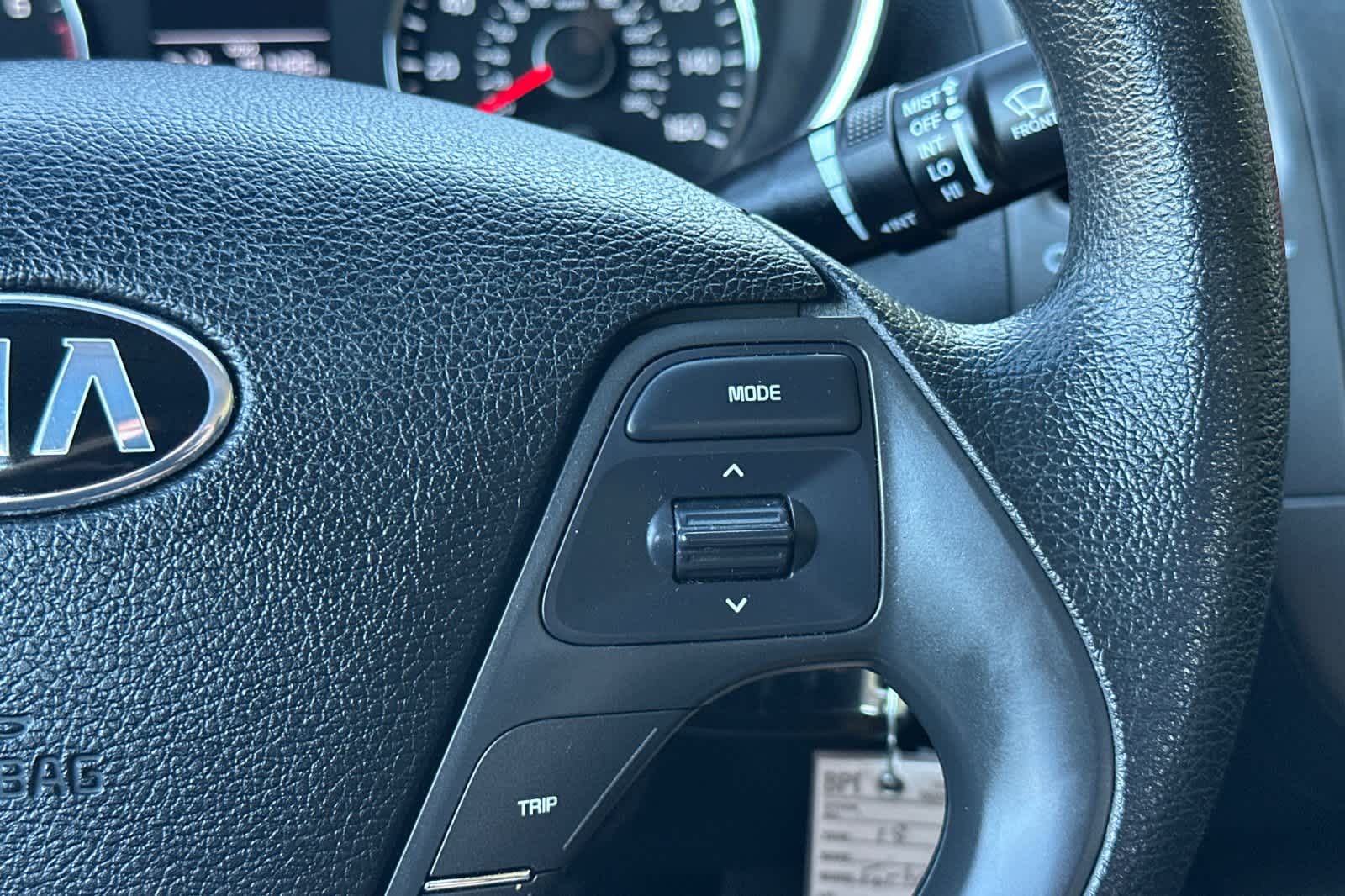 Thumbnail: 2018 Kia Forte - 23