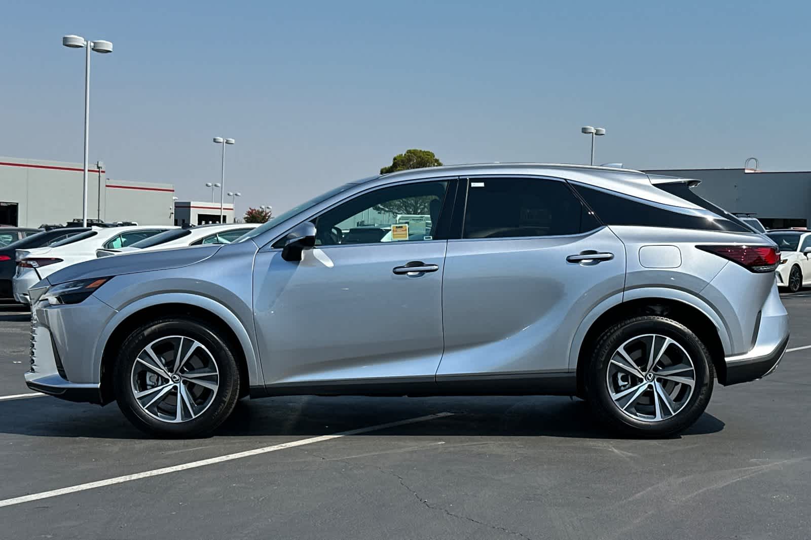 Thumbnail: 2025 Lexus RX - 9
