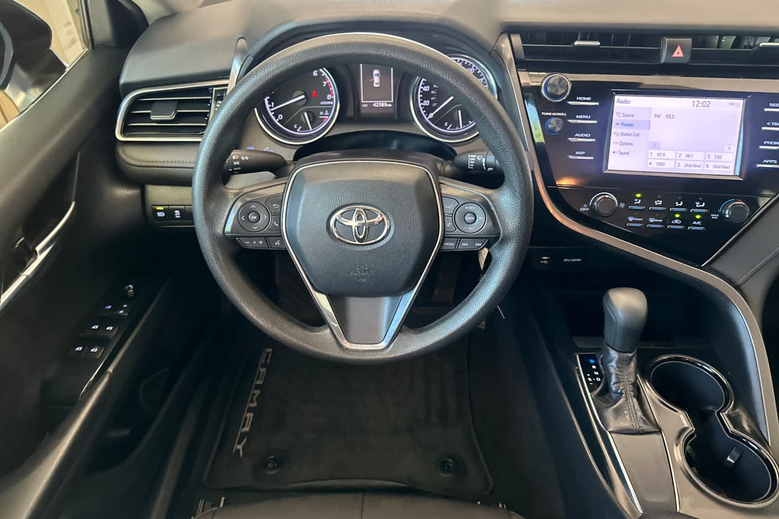 2019 Toyota Camry LE 14