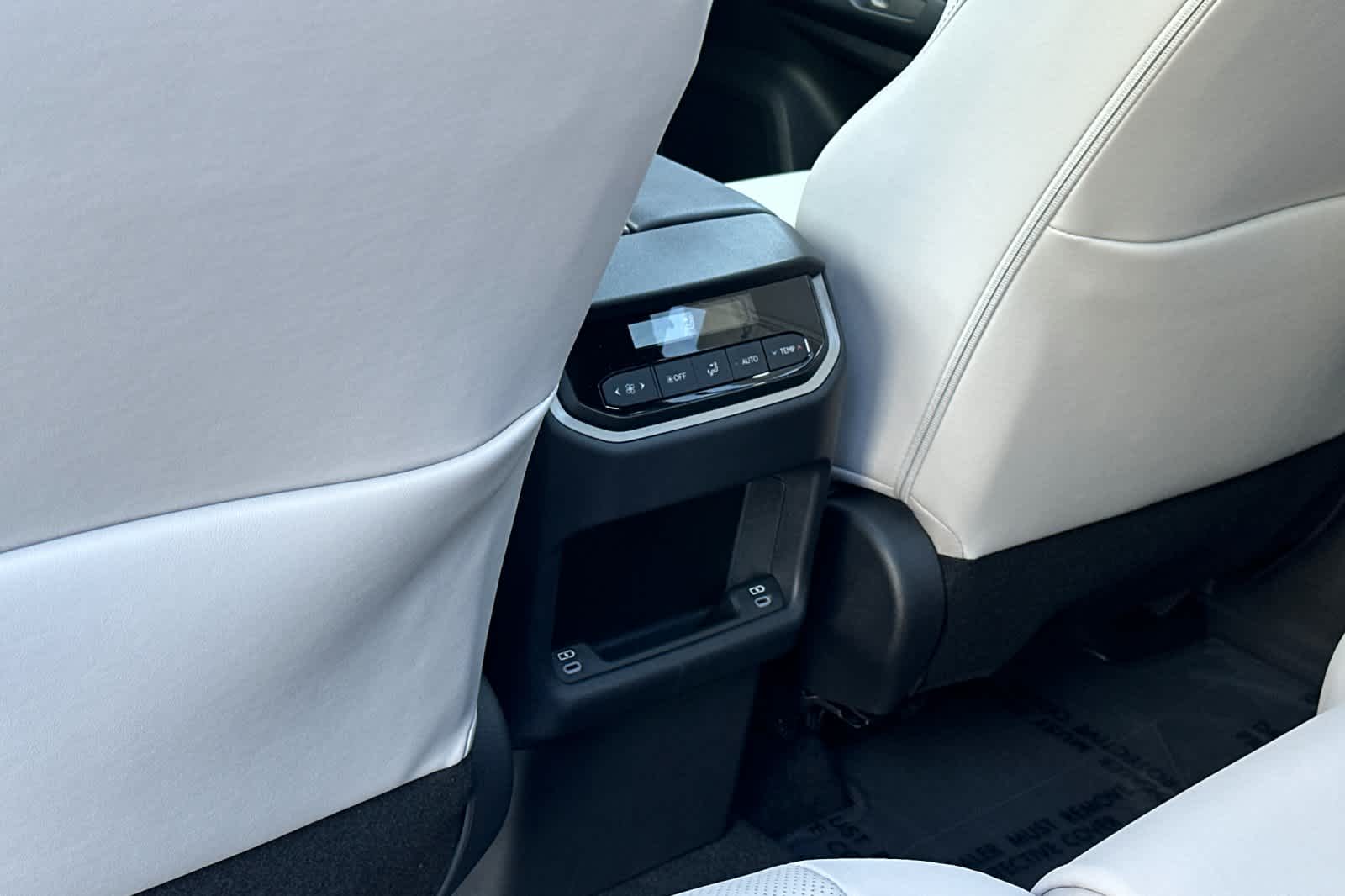 Thumbnail: 2026 Lexus TX - 14