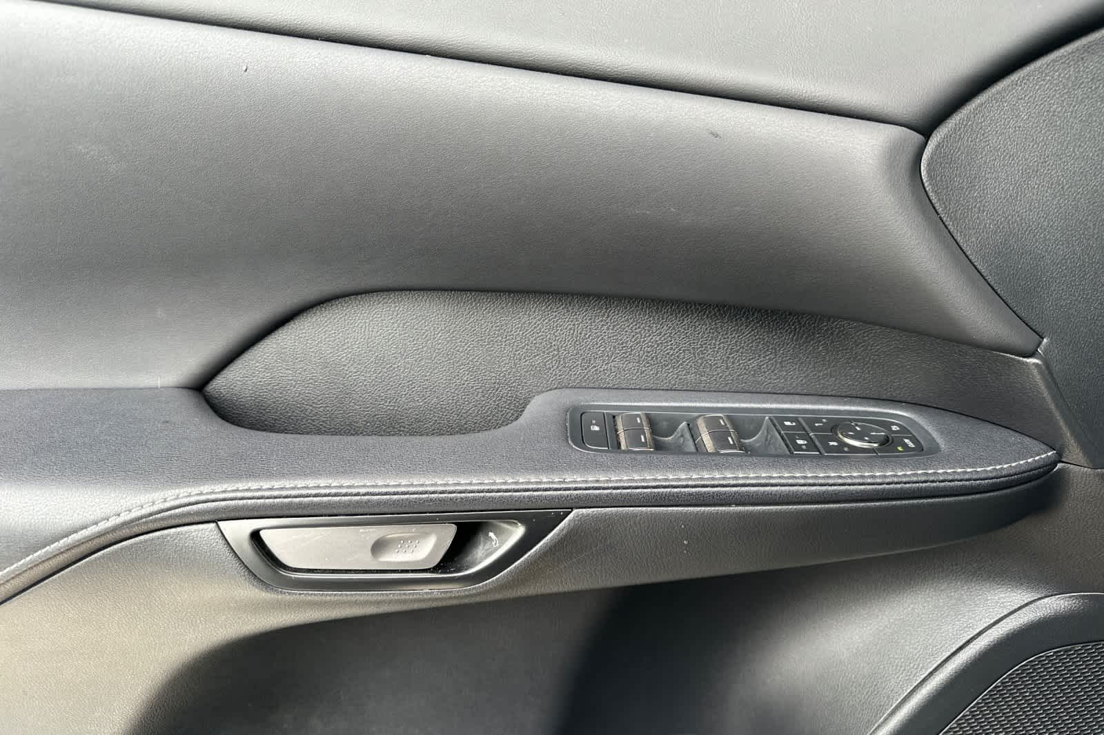 Thumbnail: 2023 Lexus RX - 12