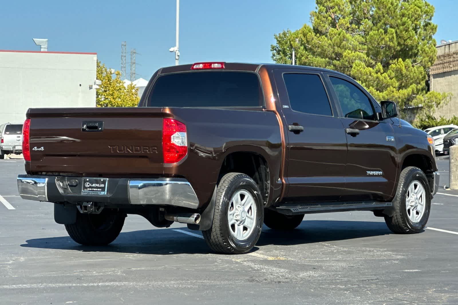 Thumbnail: 2016 Toyota Tundra - 2