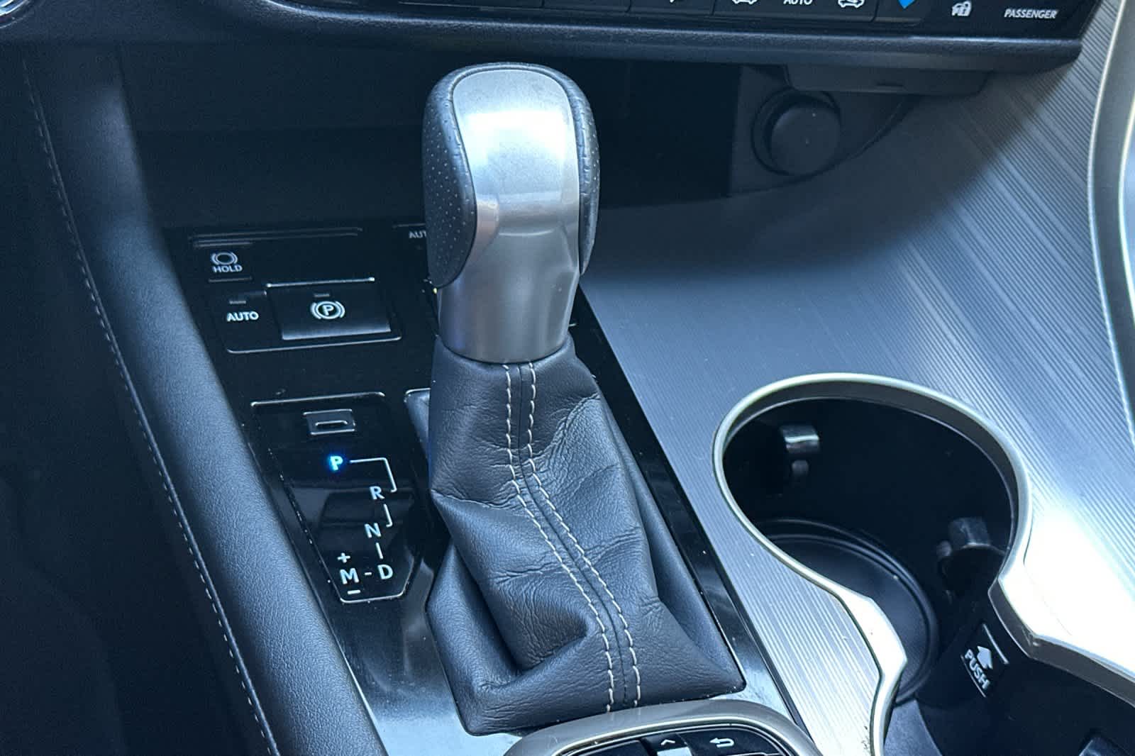 Thumbnail: 2016 Lexus RX - 24