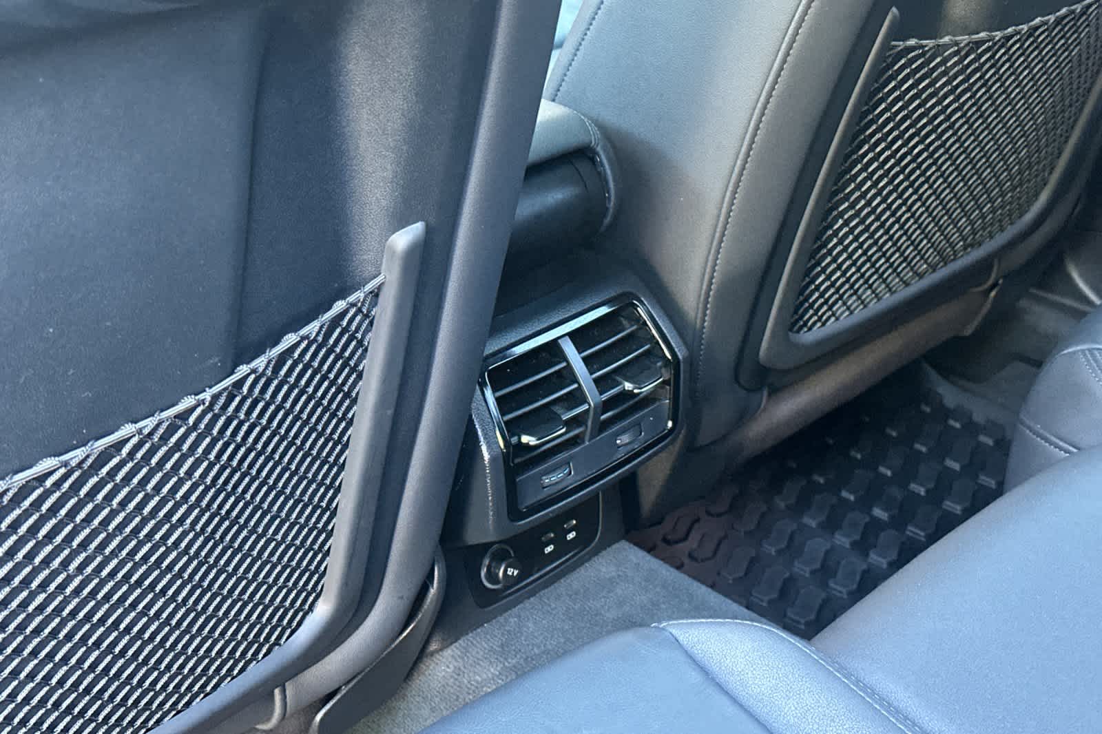 Thumbnail: 2020 Audi Q3 - 14