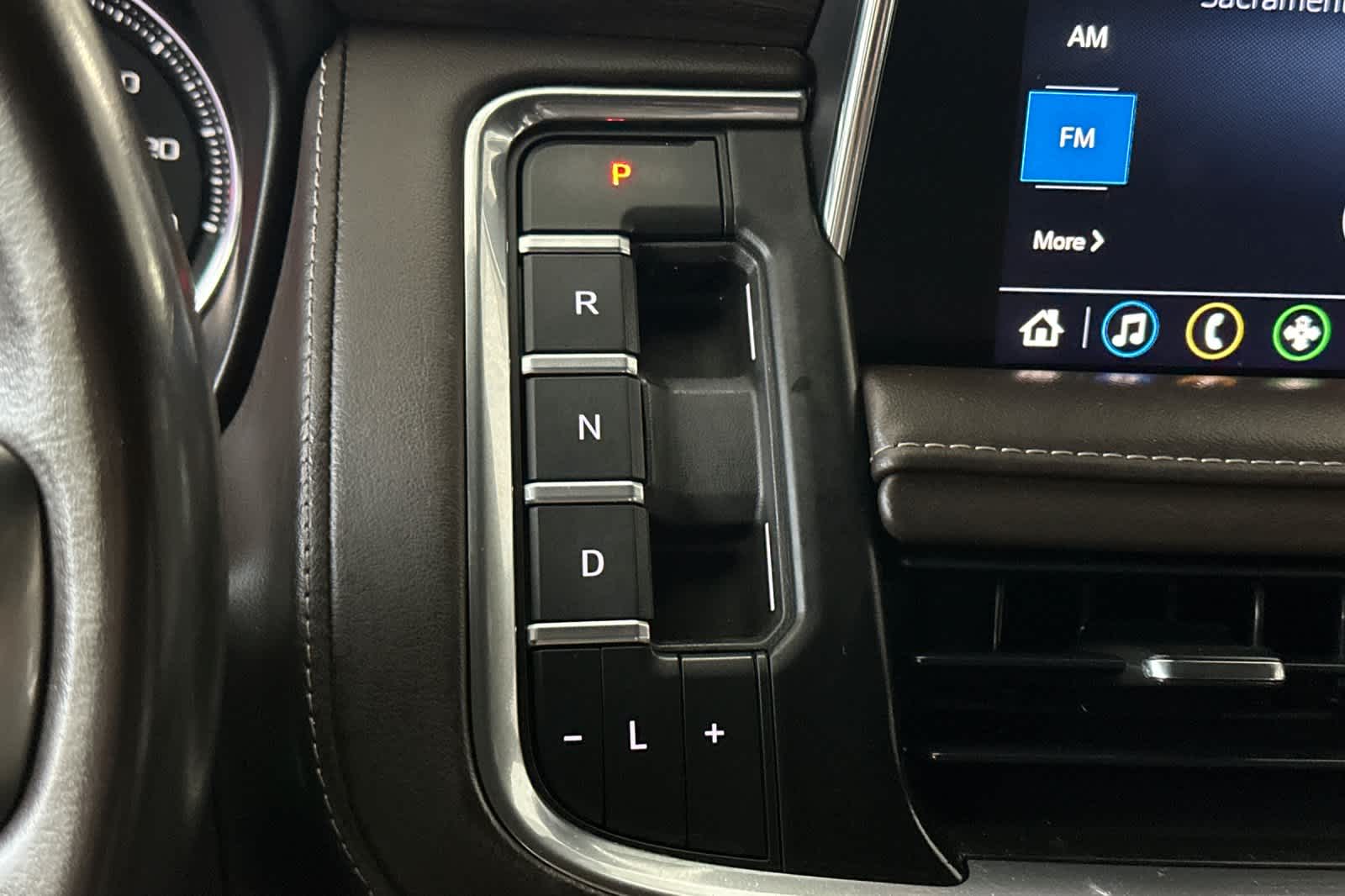 Thumbnail: 2021 Chevrolet Tahoe - 24