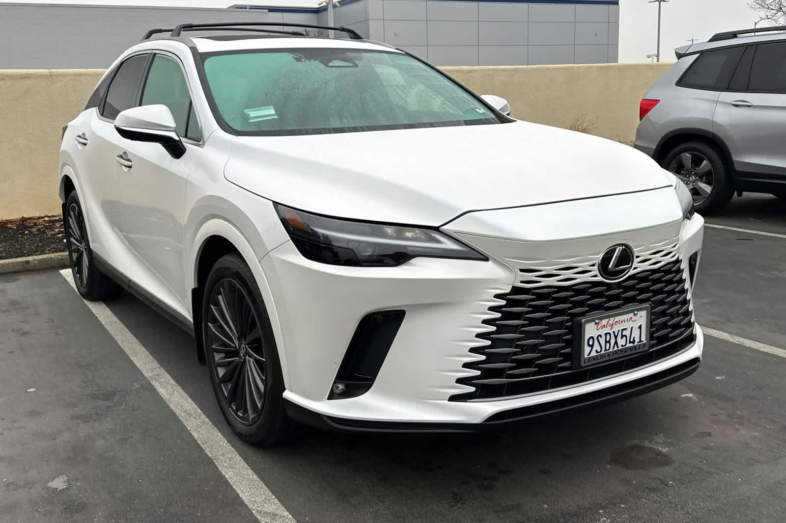 Thumbnail: 2025 Lexus RX - 3