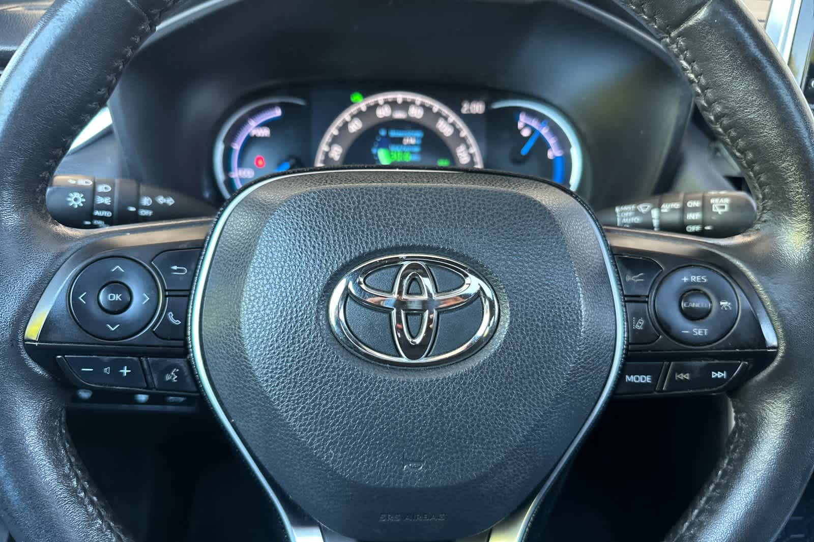 Thumbnail: 2021 Toyota RAV4 - 24