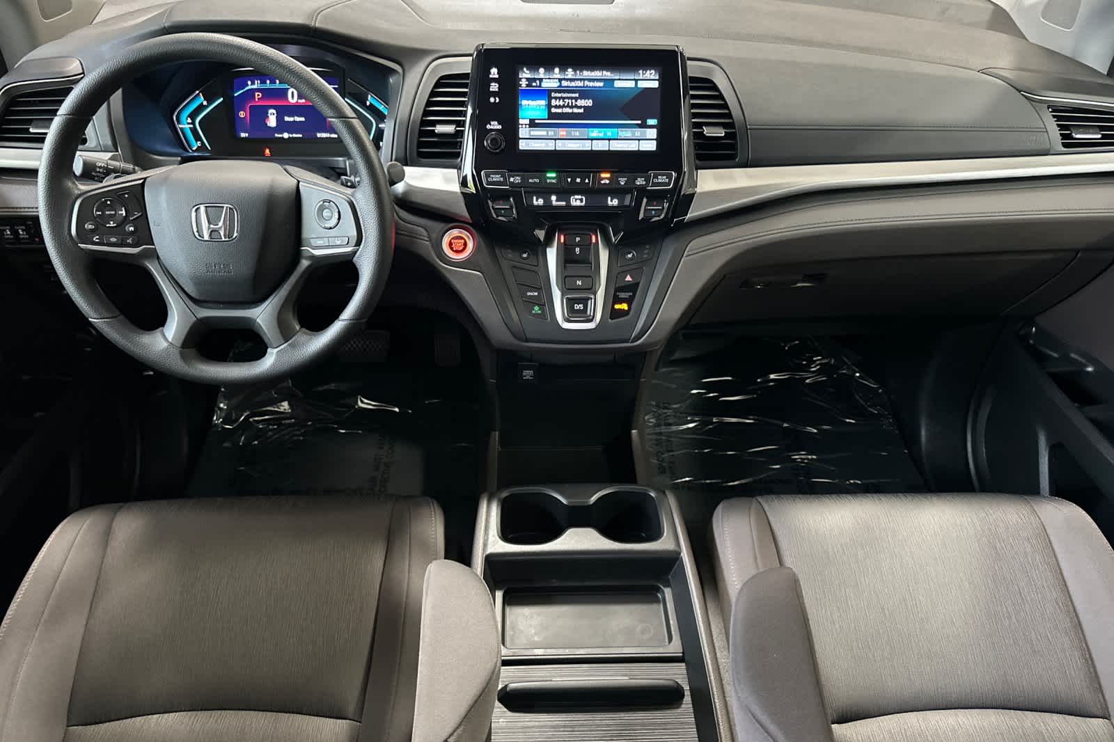 Thumbnail: 2019 Honda Odyssey - 3
