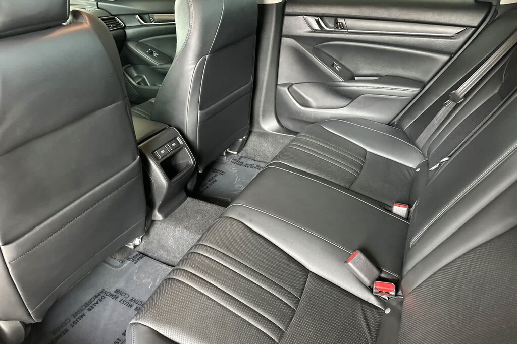 Used 2022 Honda Accord Sport SE Sedan