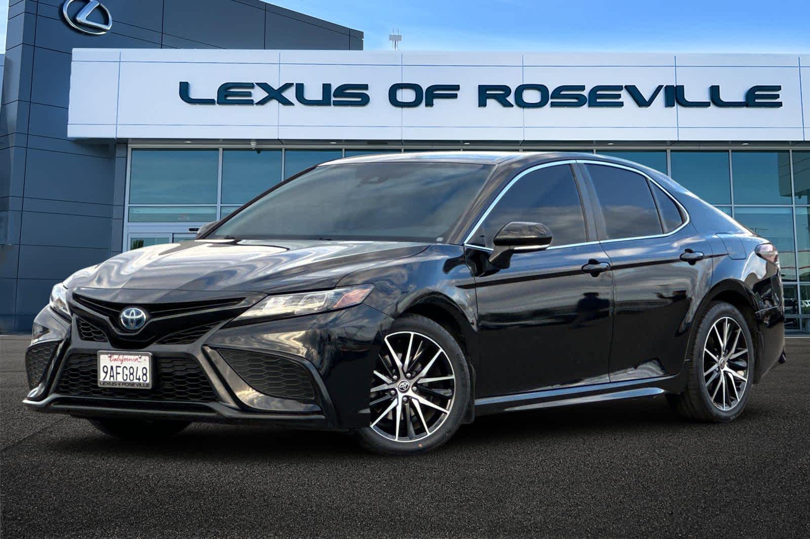 Thumbnail: 2022 Toyota Camry - 1