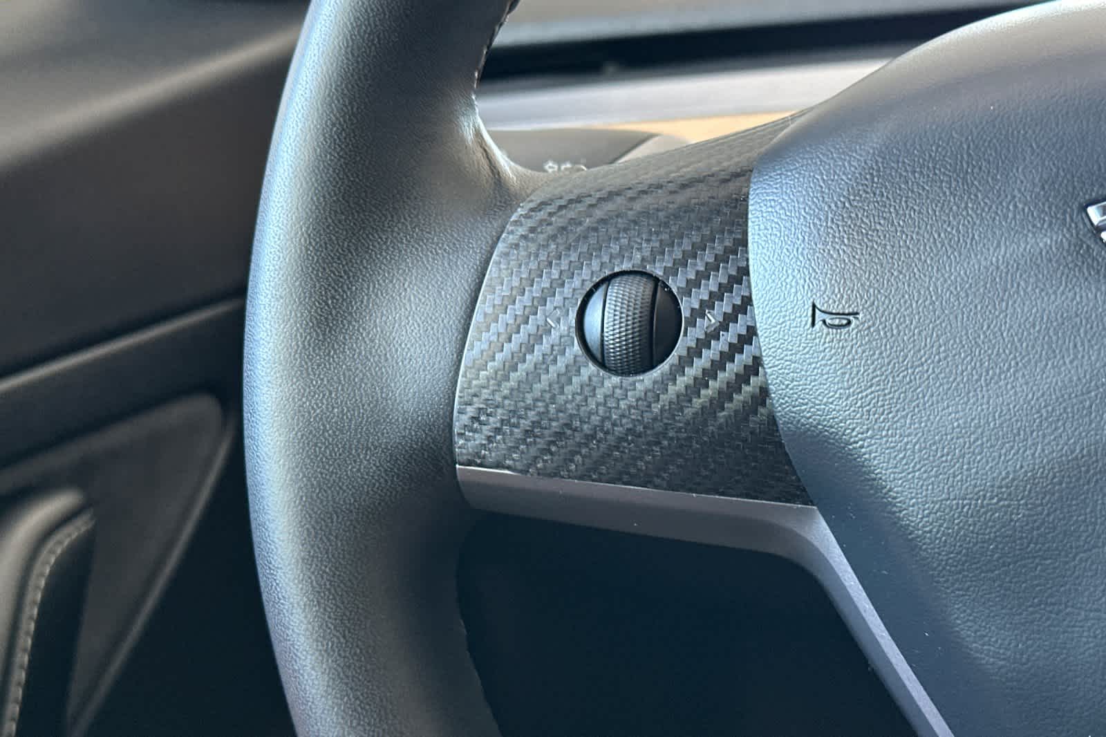 Thumbnail: 2020 Tesla Model 3 - 25