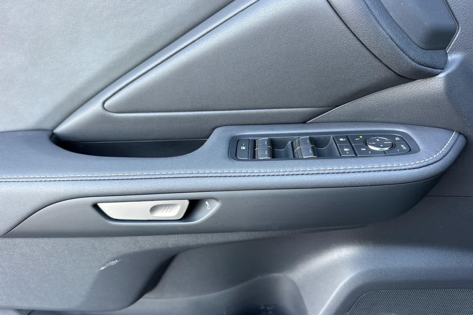 Thumbnail: 2026 Lexus TX - 12