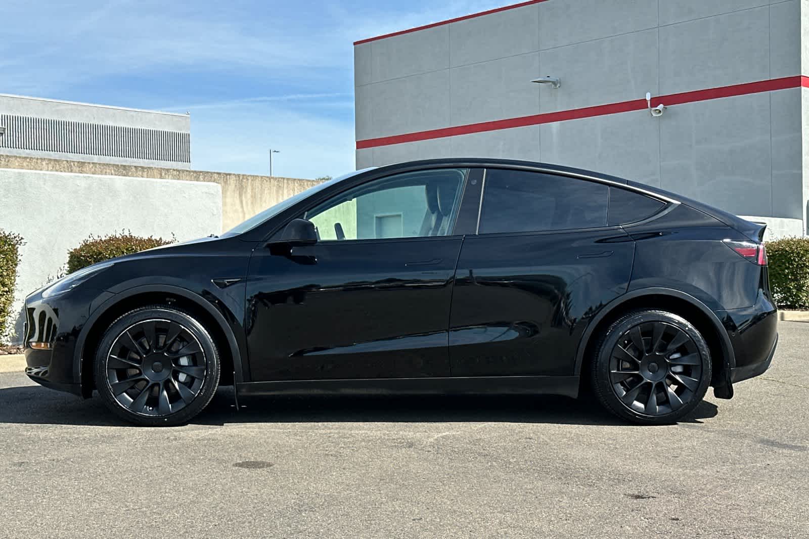 Thumbnail: 2021 Tesla Model Y - 9