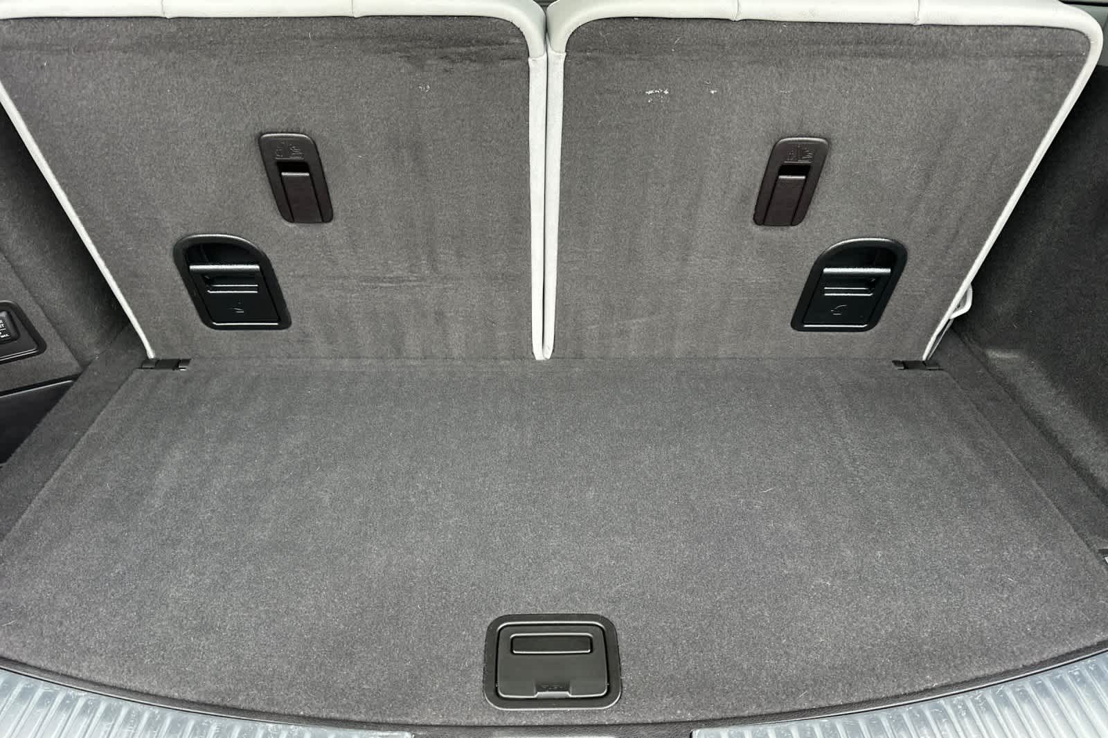 Thumbnail: 2016 Acura MDX - 17