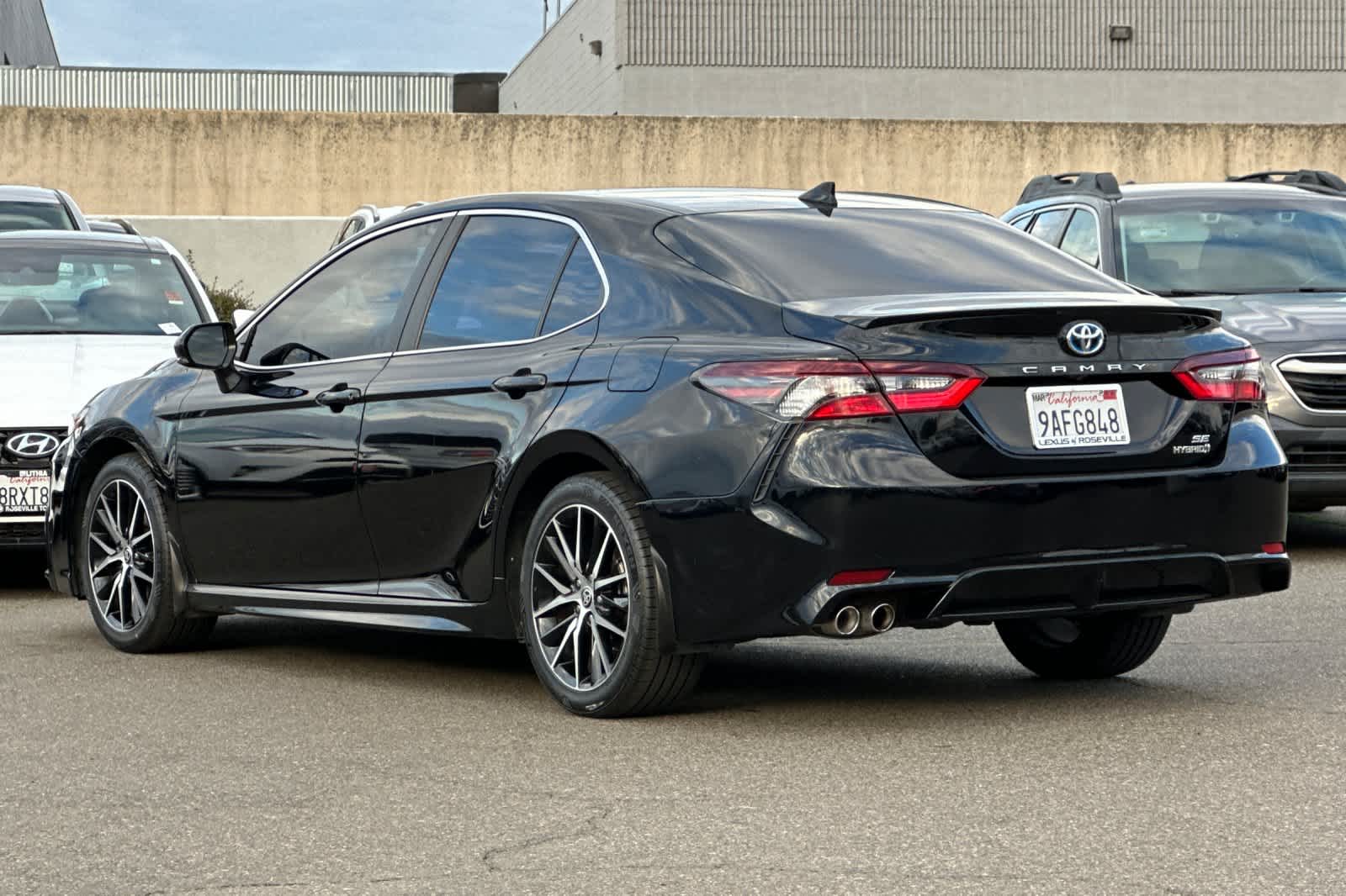 Thumbnail: 2022 Toyota Camry - 7