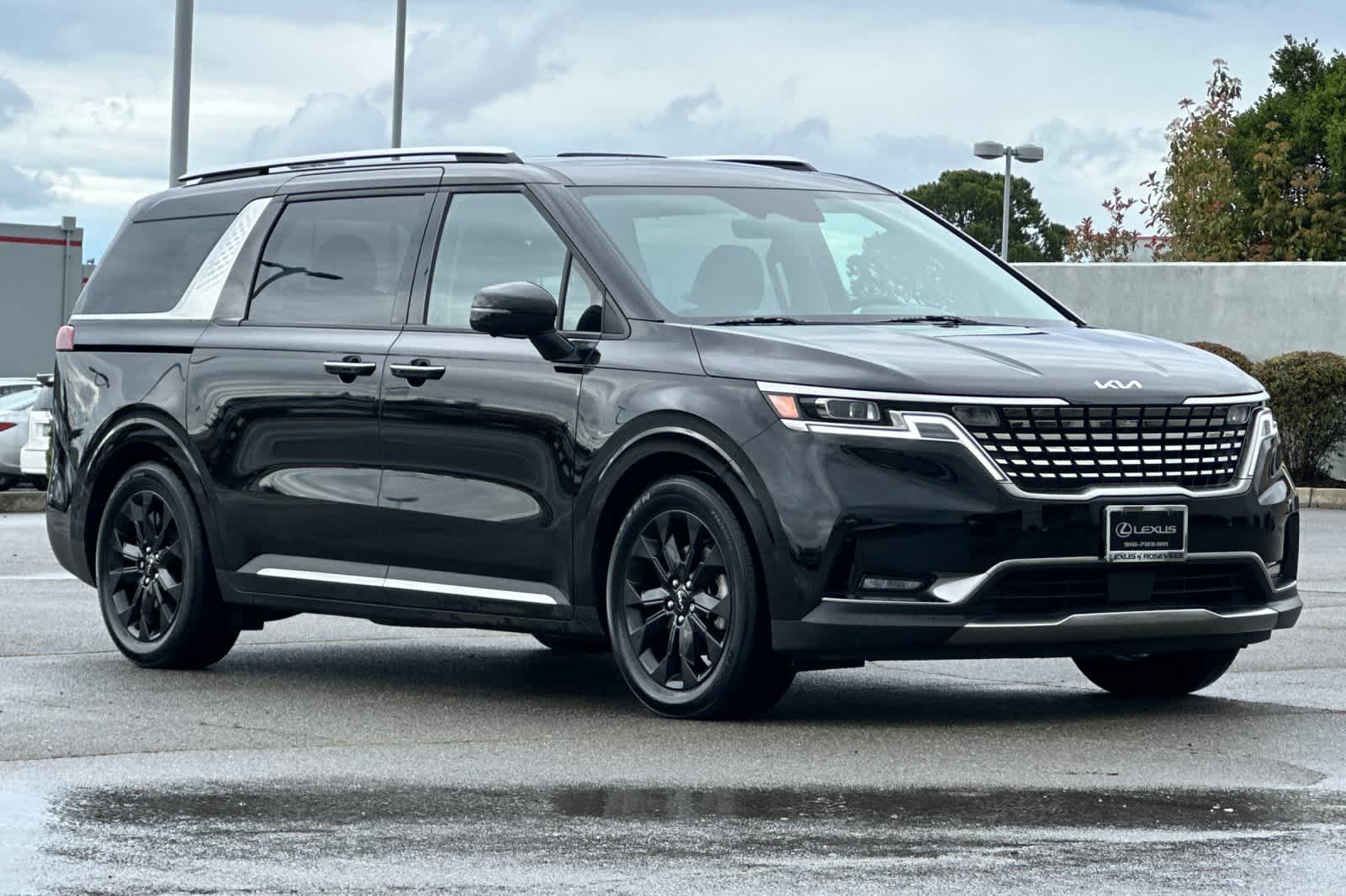 Thumbnail: 2024 Kia Carnival - 5