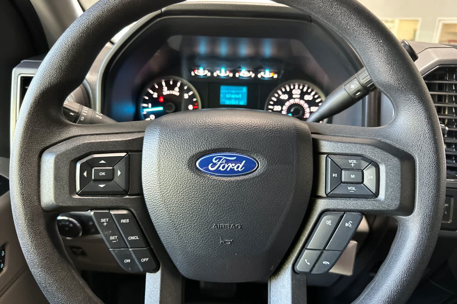 Thumbnail: 2020 Ford F-150 - 22