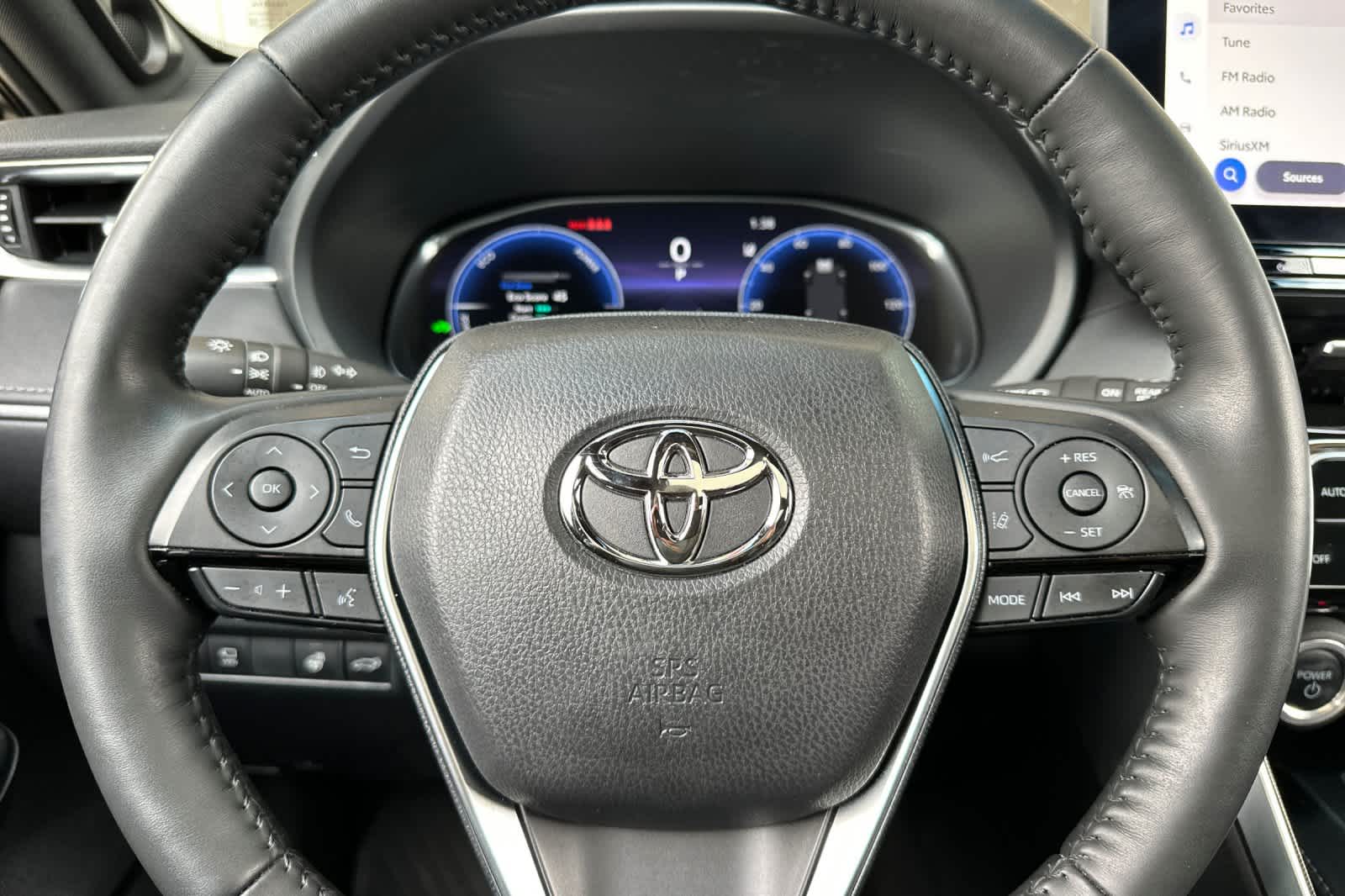 Thumbnail: 2024 Toyota Venza - 25