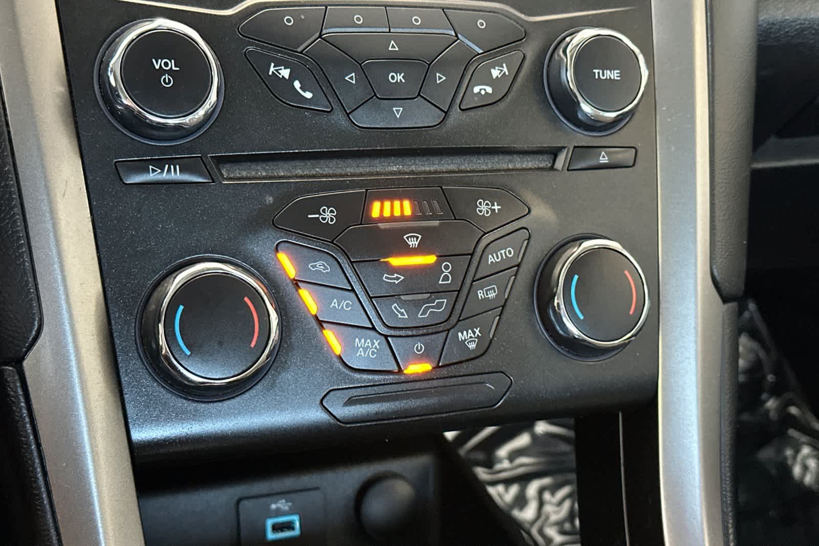 2018 Ford Fusion S 20