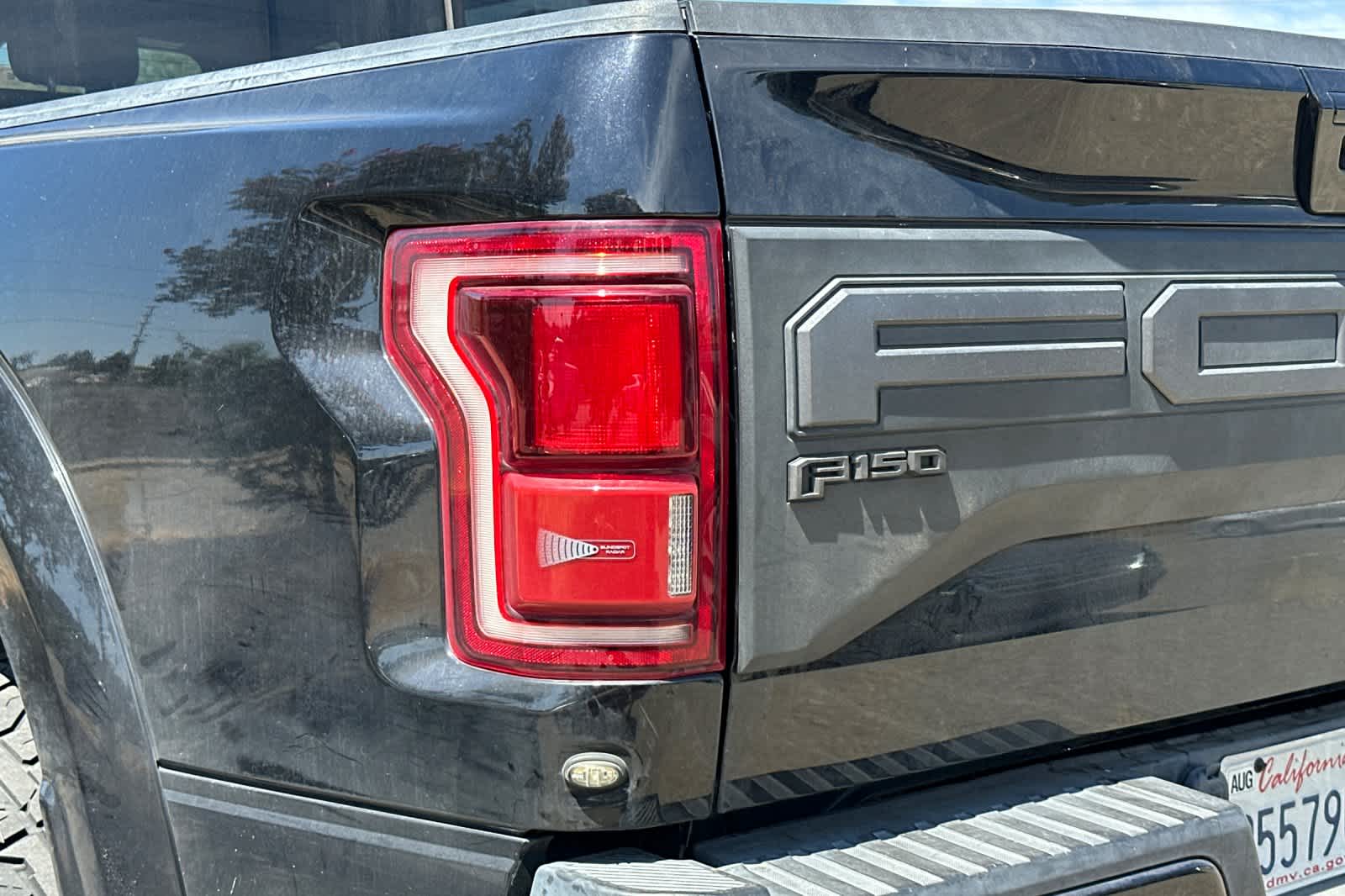 Thumbnail: 2019 Ford F-150 - 15