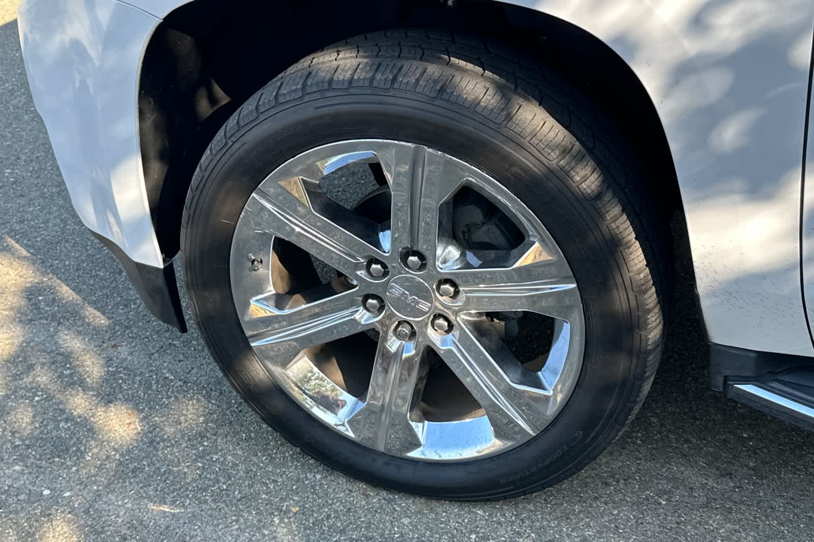 Thumbnail: 2019 GMC Yukon - 22