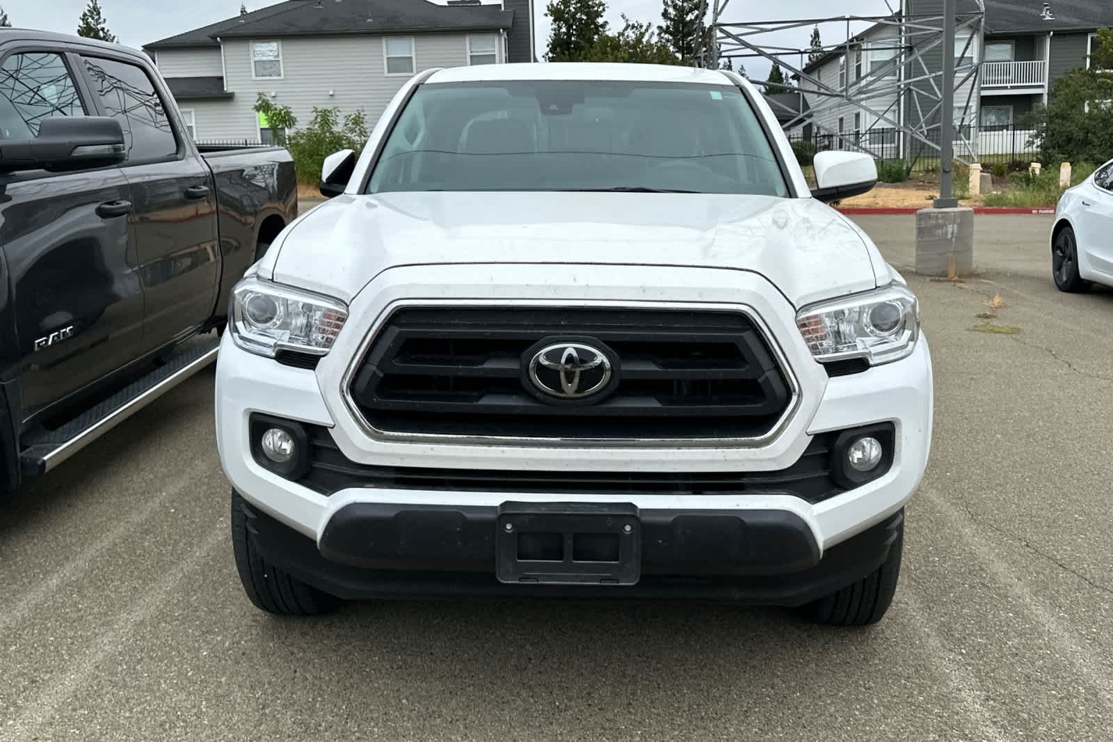 Thumbnail: 2022 Toyota Tacoma - 6