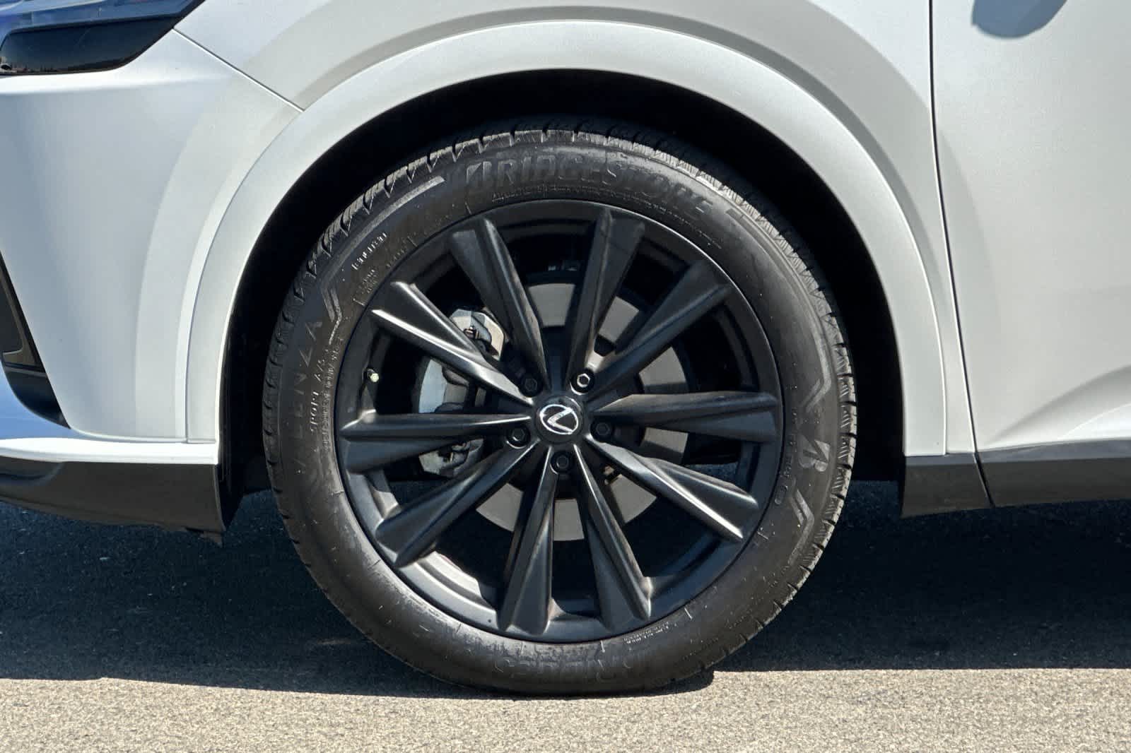 Thumbnail: 2024 Lexus RX - 31